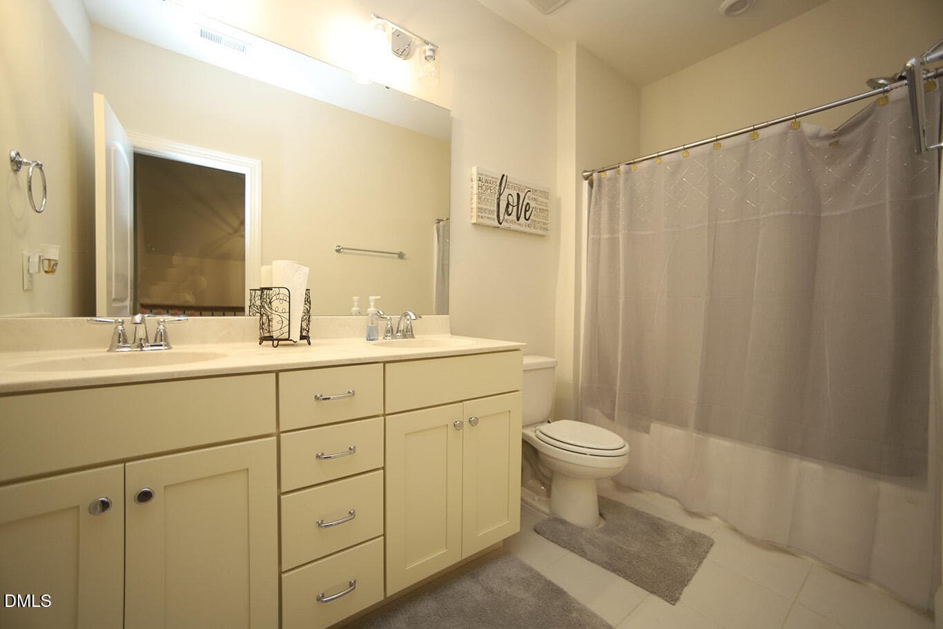 2317Glade Mill Ct z10 - 2317 Glade Mill Court, Fuquay Varina, NC 27526