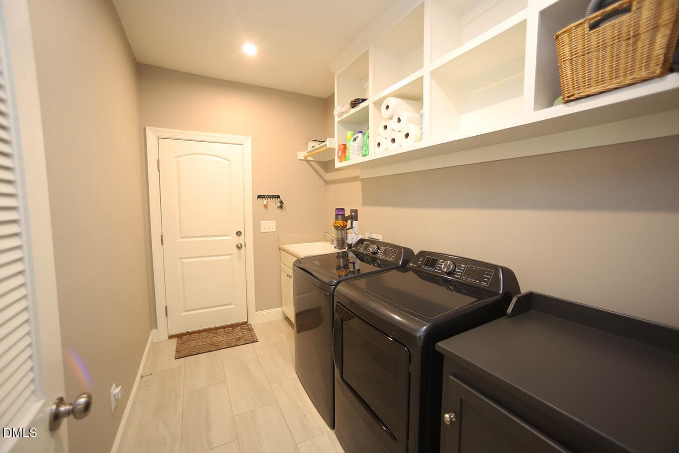2317Glade Mill Ct z7 - 2317 Glade Mill Court, Fuquay Varina, NC 27526