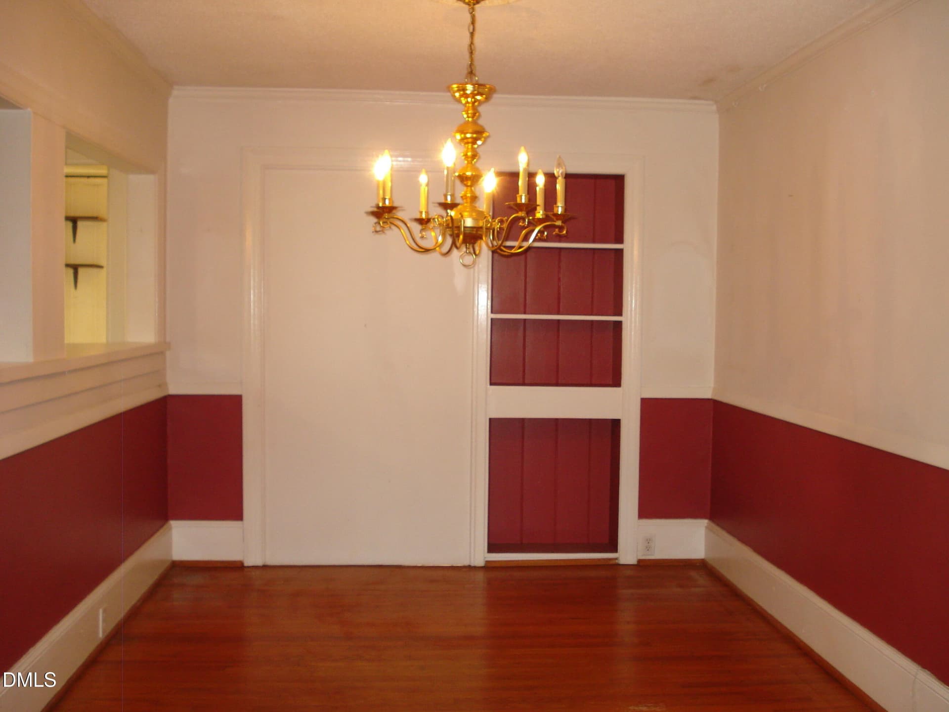 DSC00021 - 700 N Raiford Street, Selma, NC 27576