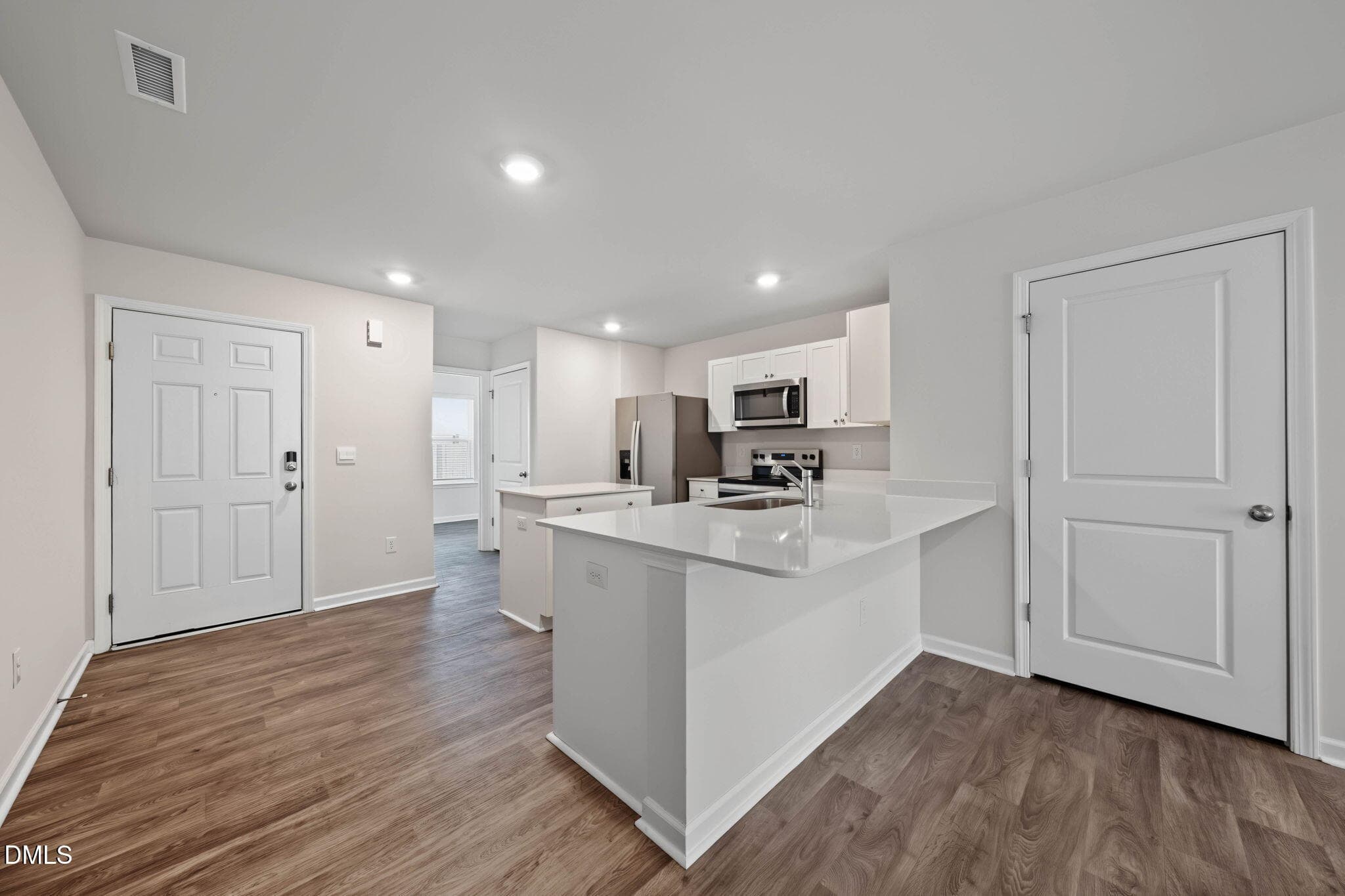11-web-or-mls-calvin-11 - 8550 Beckett Chase Way, Raleigh, NC 27616