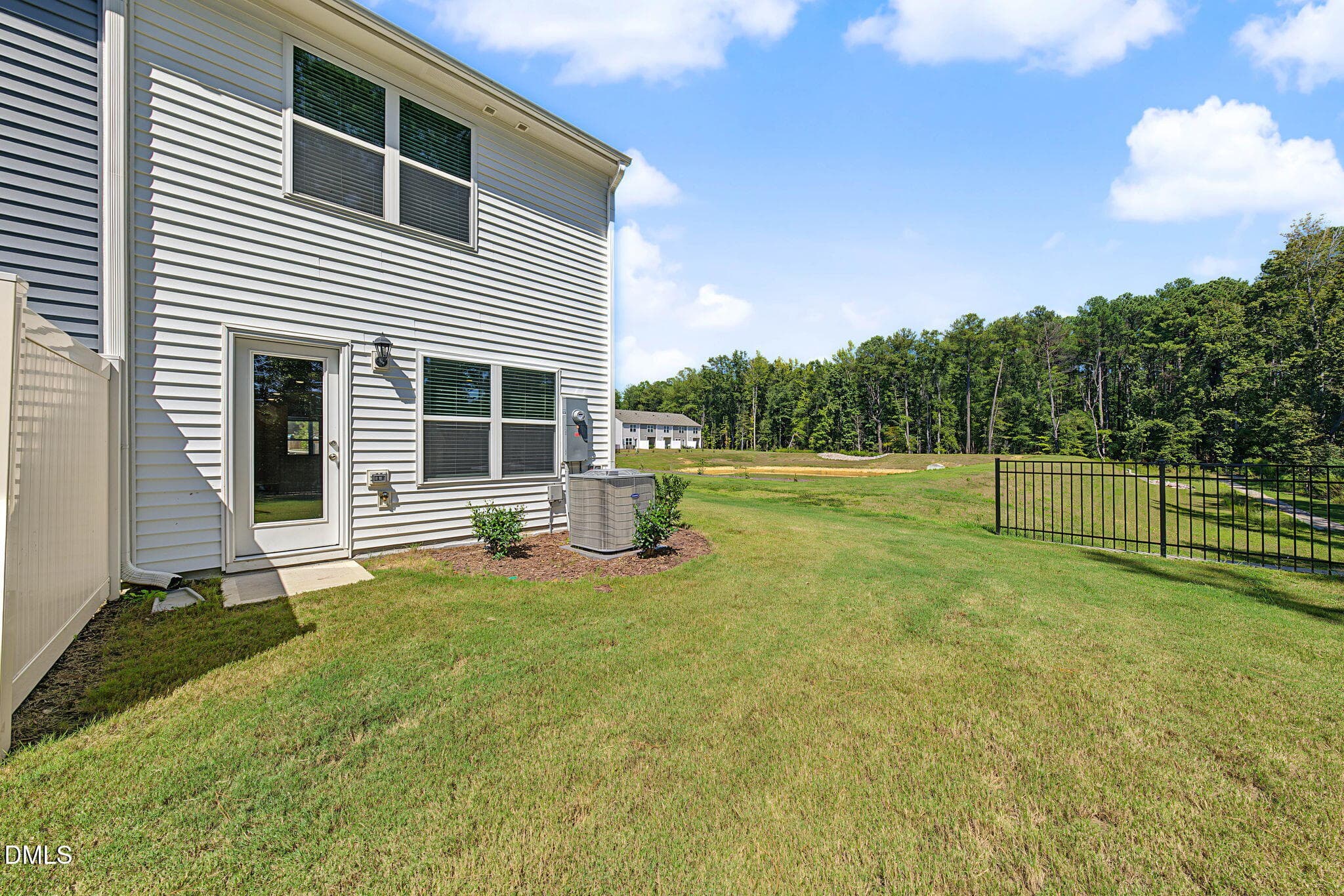 37-web-or-mls-9.16 ext done-24 - 8550 Beckett Chase Way, Raleigh, NC 27616
