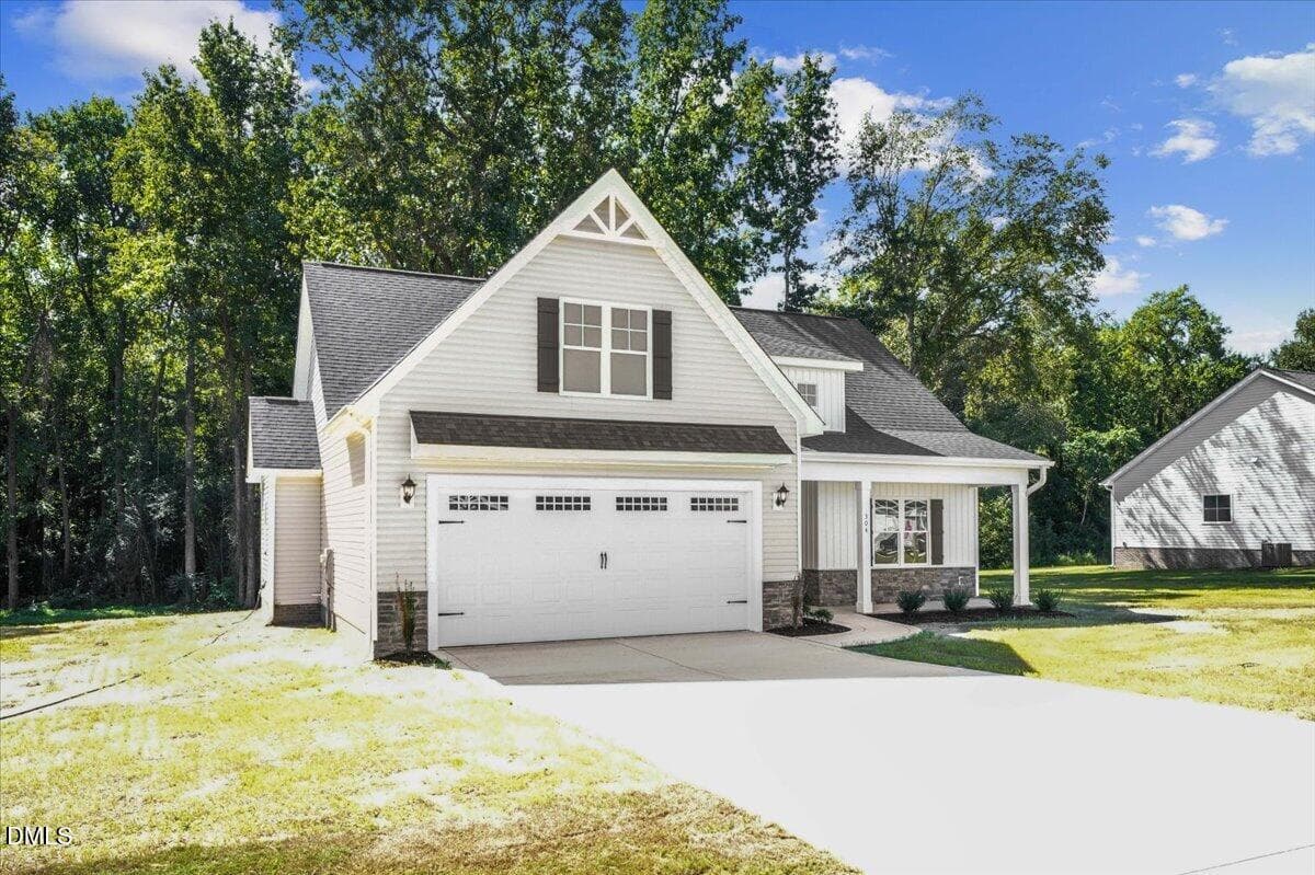 01-304 Creeks Edge Dr-1 - 304 Creeks Edge Drive, Pikeville, NC 27863