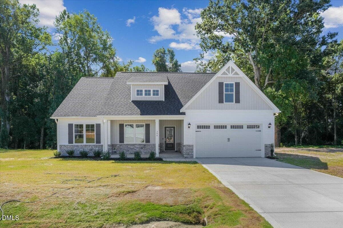01-306 Creeks Edge Dr-1 - 306 Creeks Edge Drive, Pikeville, NC 27863