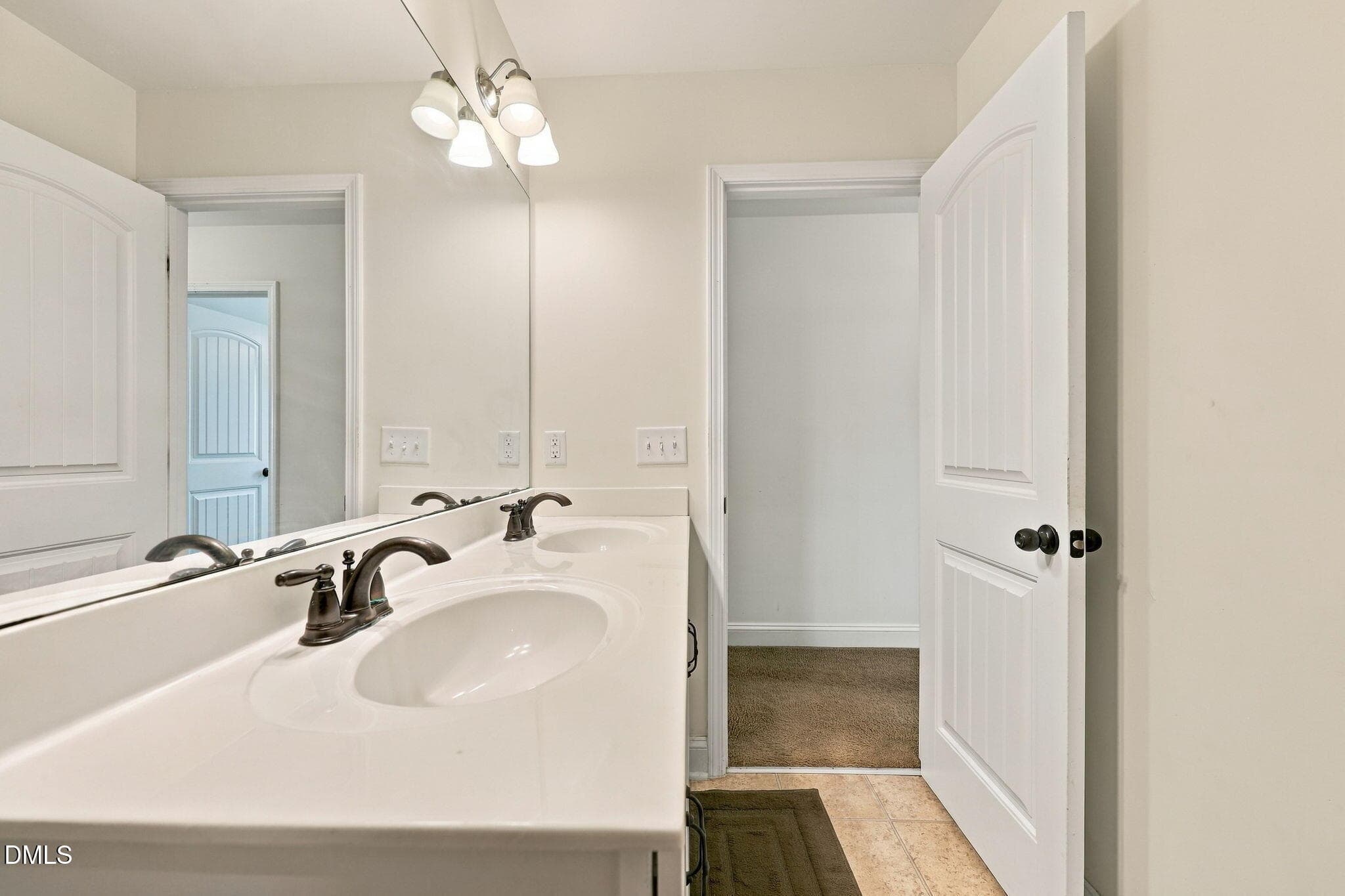 41-web-or-mls-IMG_3538 - 906 Avalon Drive, Mebane, NC 27302