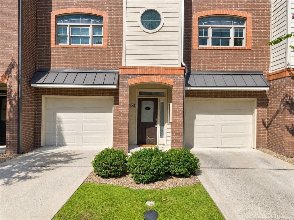 Photo 3 - 281 Hugh Shelton Loop, Fayetteville, NC 28301
