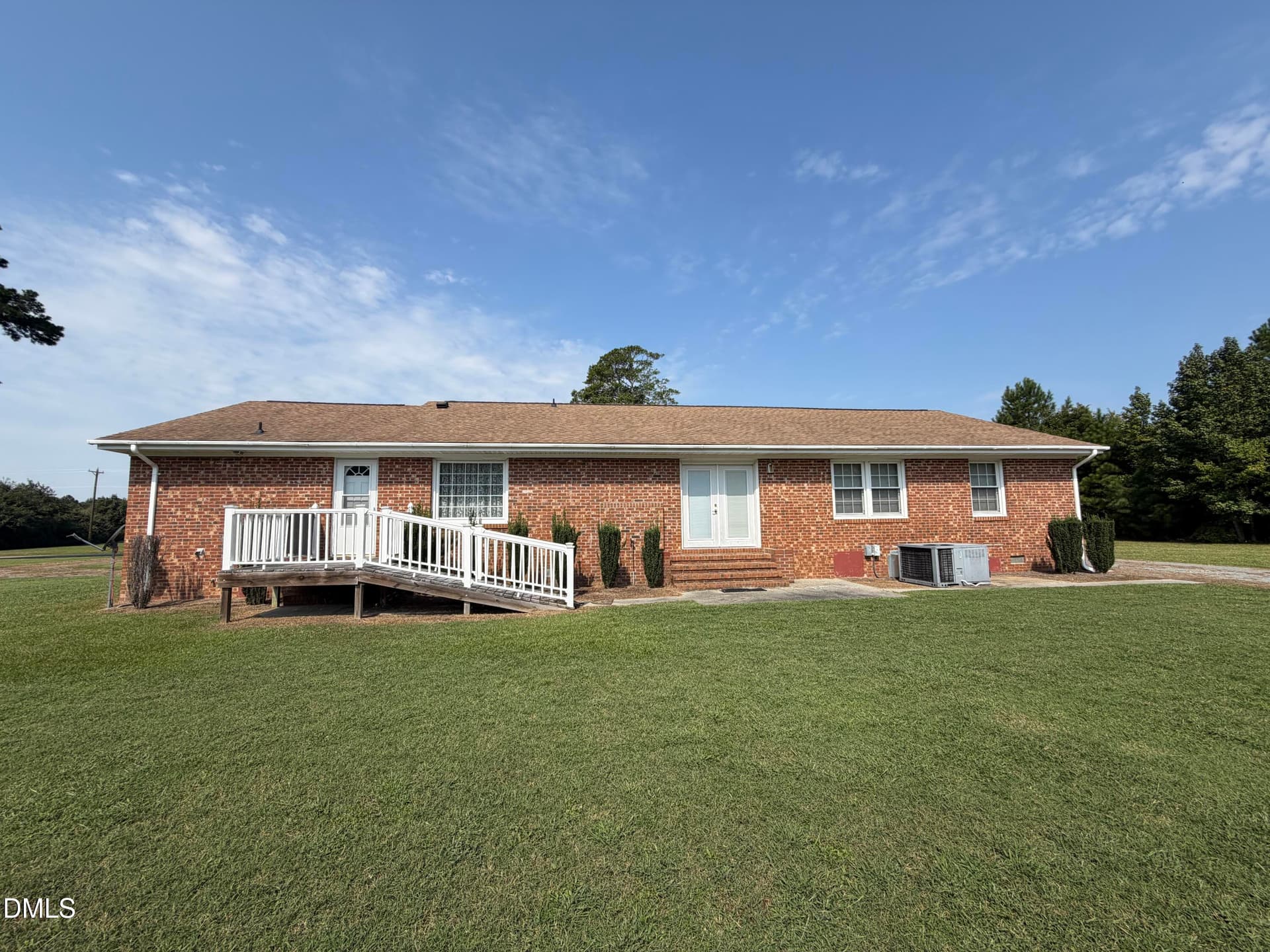 IMG_7426 - 406 Woodruff Road, Selma, NC 27576