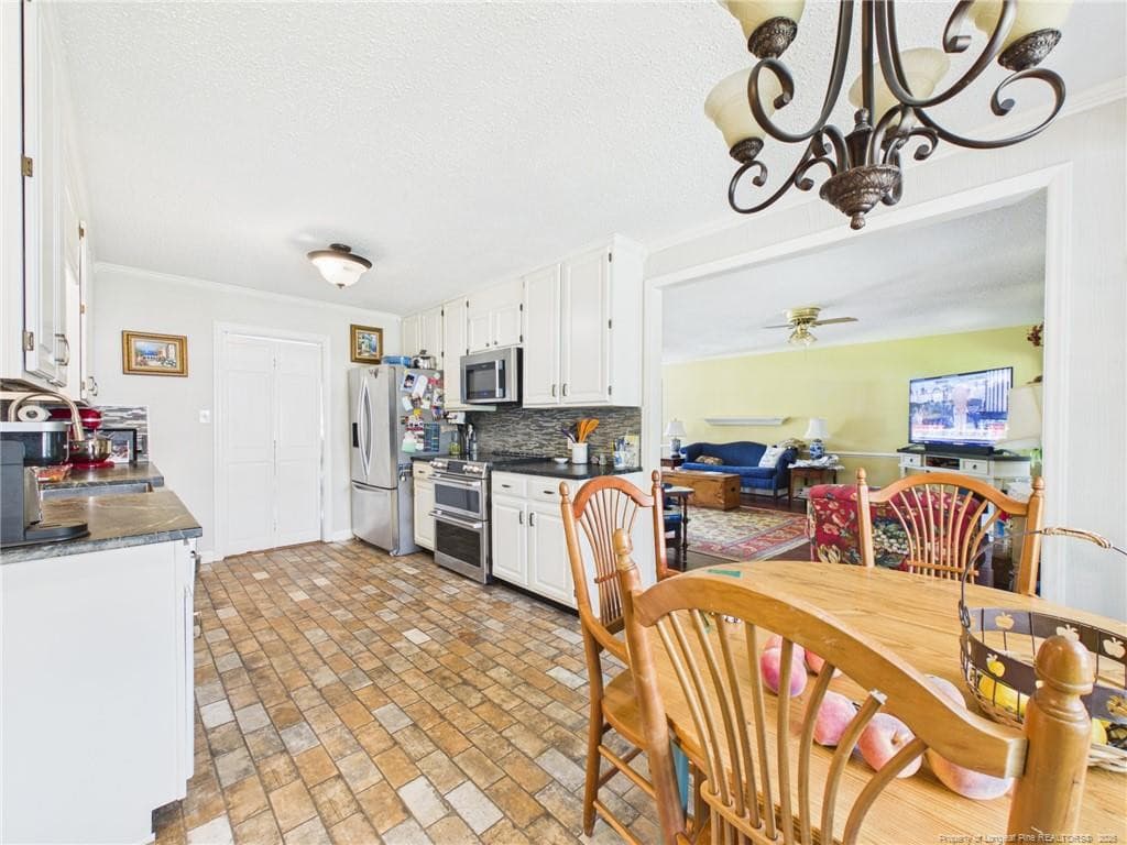 Photo 10 - 3602 Lakeshore Drive, Hope Mills, NC 28348