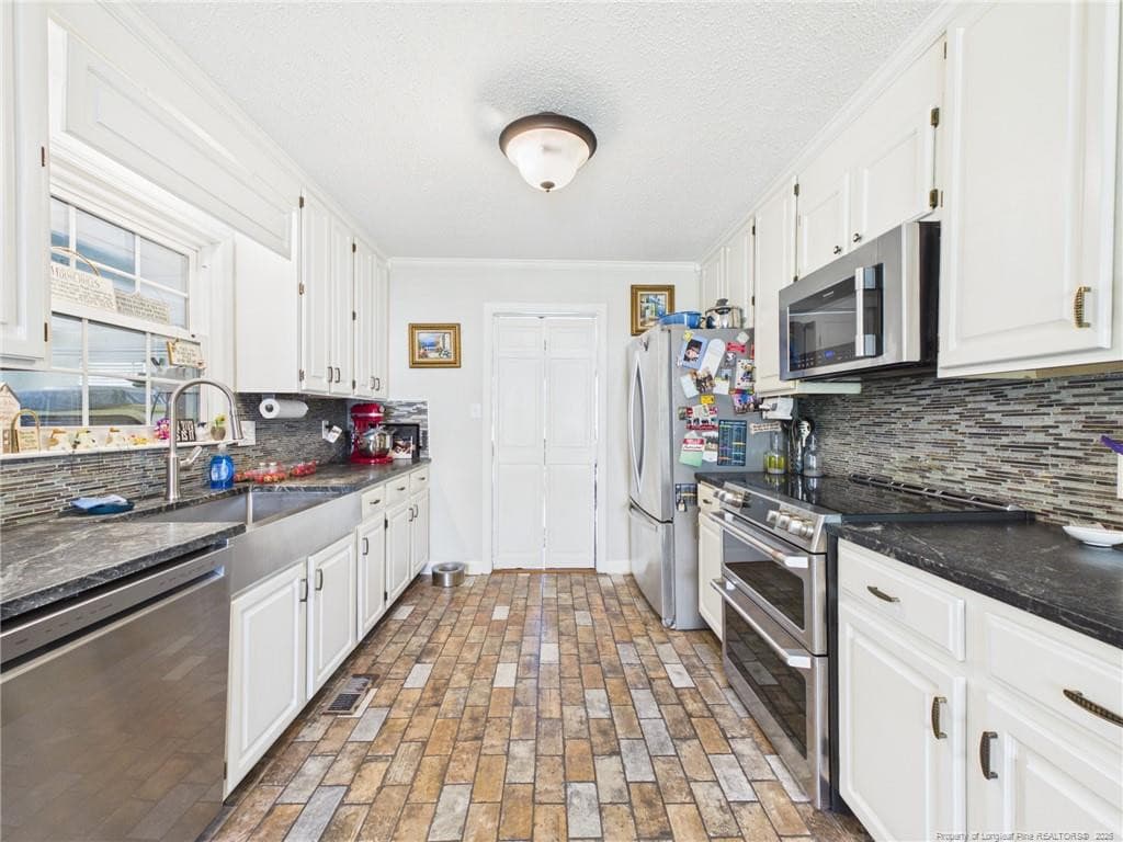 Photo 11 - 3602 Lakeshore Drive, Hope Mills, NC 28348
