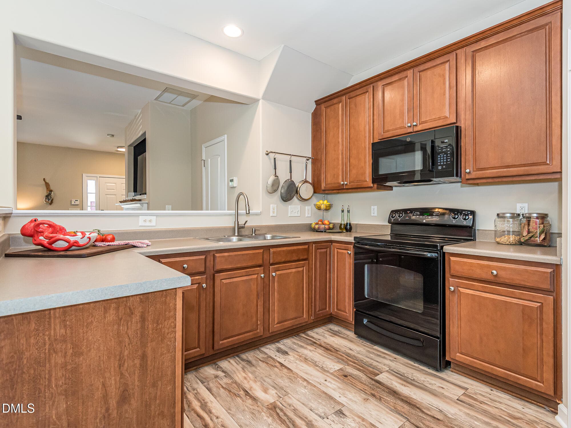 InTrust_Realty_Lee_8320_Plano-4806 - 8320 Plano Court, Raleigh, NC 27616