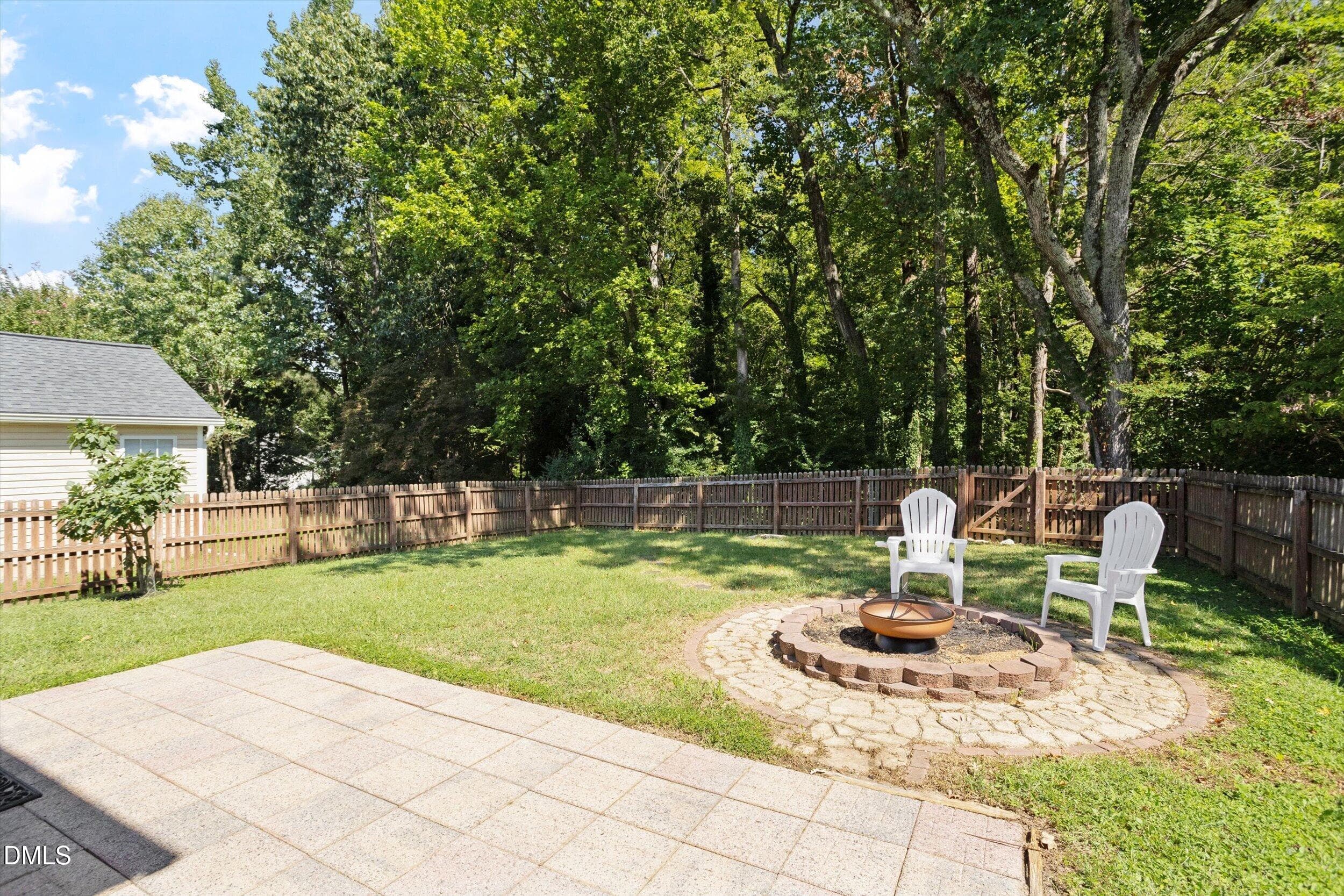 08-121 Evening Star Dr [3417608]_0918202 - 121 Evening Star Drive, Apex, NC 27502
