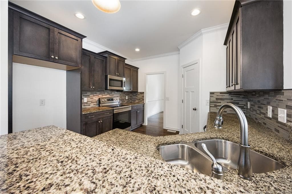 Photo 8 - 37 Beryl Circle, Pinehurst, NC 28374