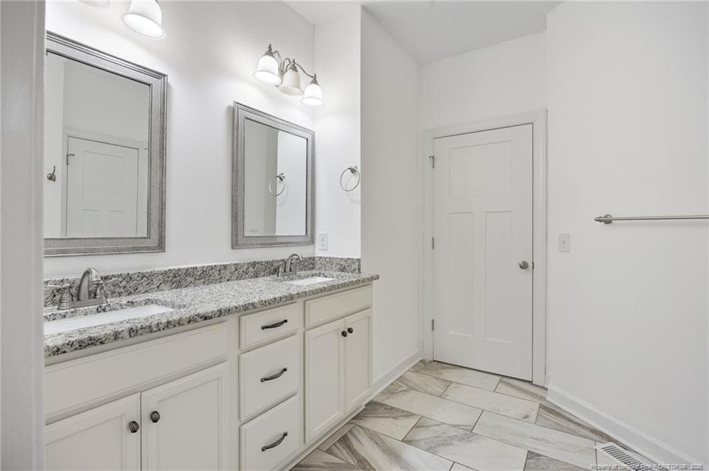 Photo 17 - 37 Beryl Circle, Pinehurst, NC 28374