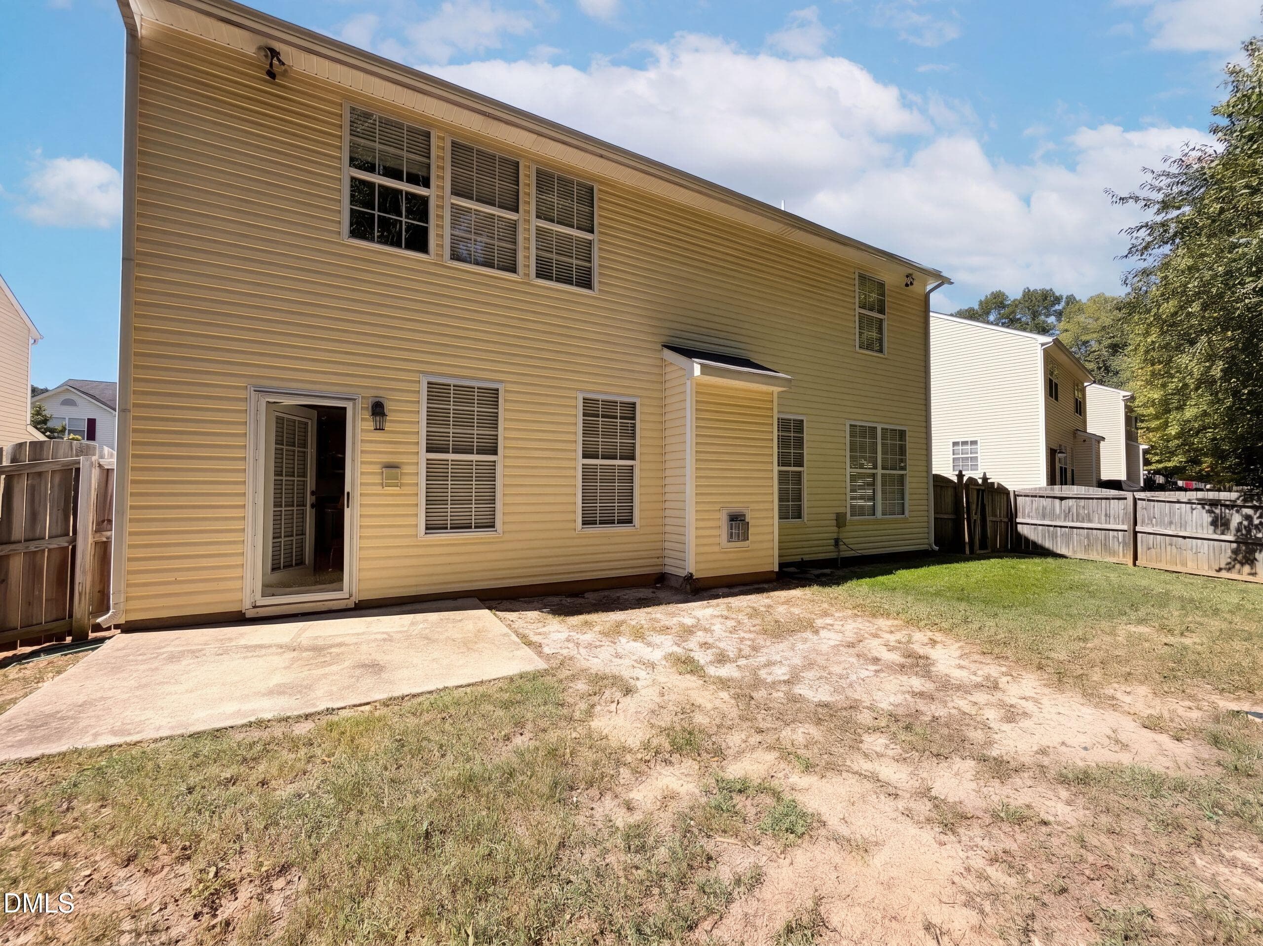 listing_4 - 2619 Dutch Grove Circle, Raleigh, NC 27610