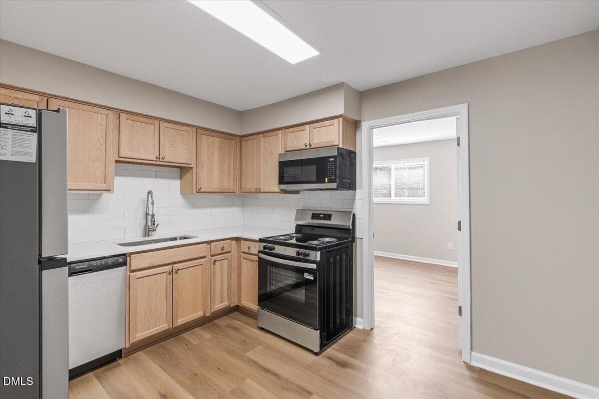 26-Building F 12 - 1309 Hudson Avenue F12, Durham, NC 27705, Durham