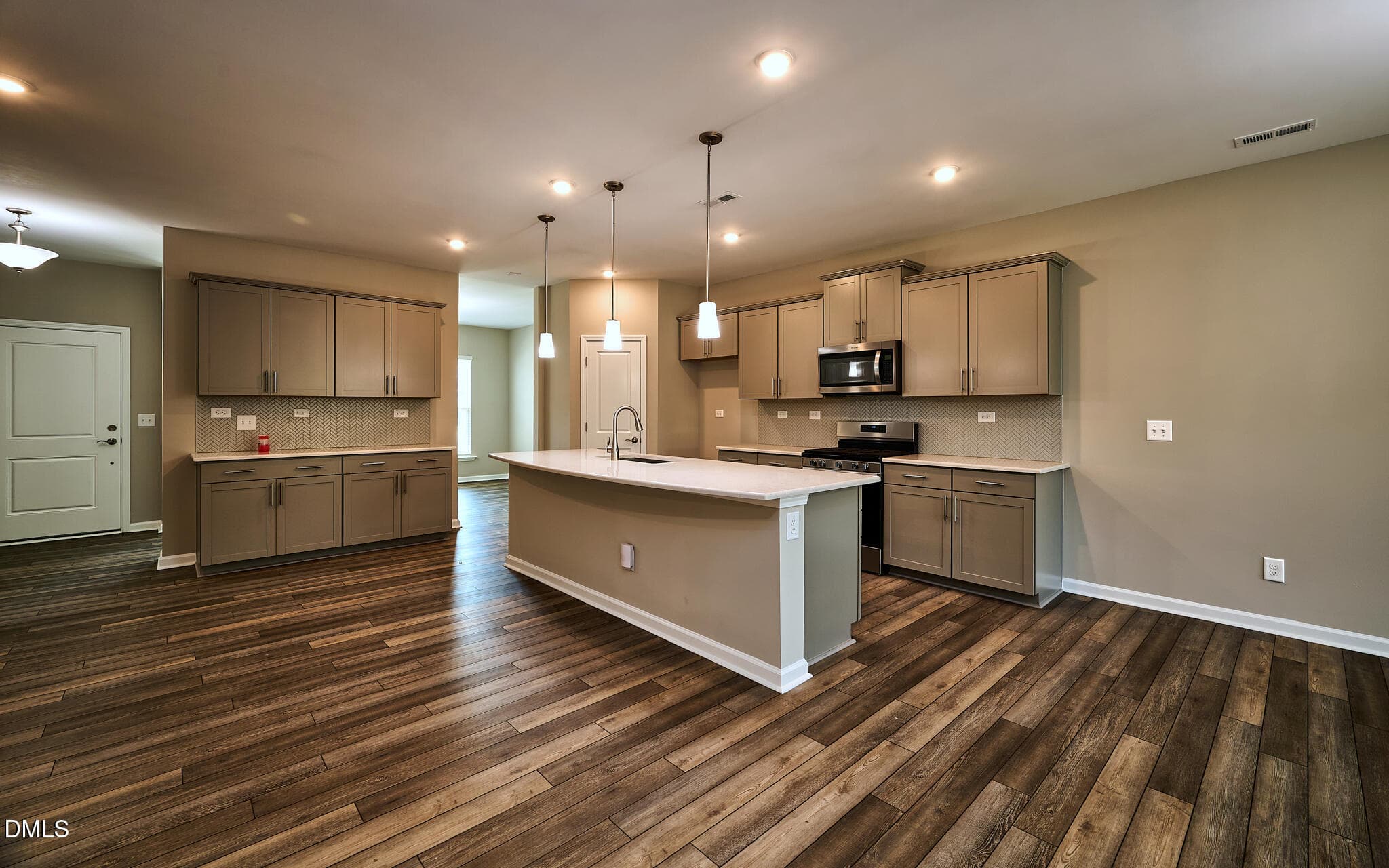 okee 8 - 4601 Okeechobee Court, Fuquay Varina, NC 27526