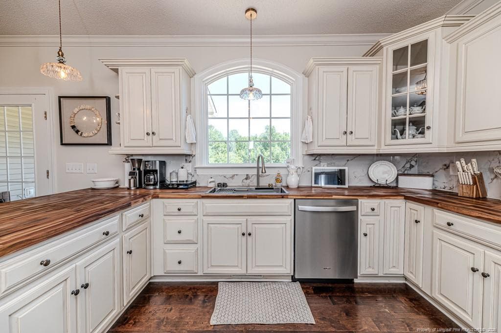 Kit to Backyard - 10110 NC 27 Highway W, Lillington, NC 27546