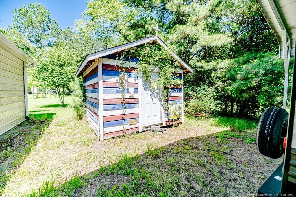 Add'l Storage - 10110 NC 27 Highway W, Lillington, NC 27546