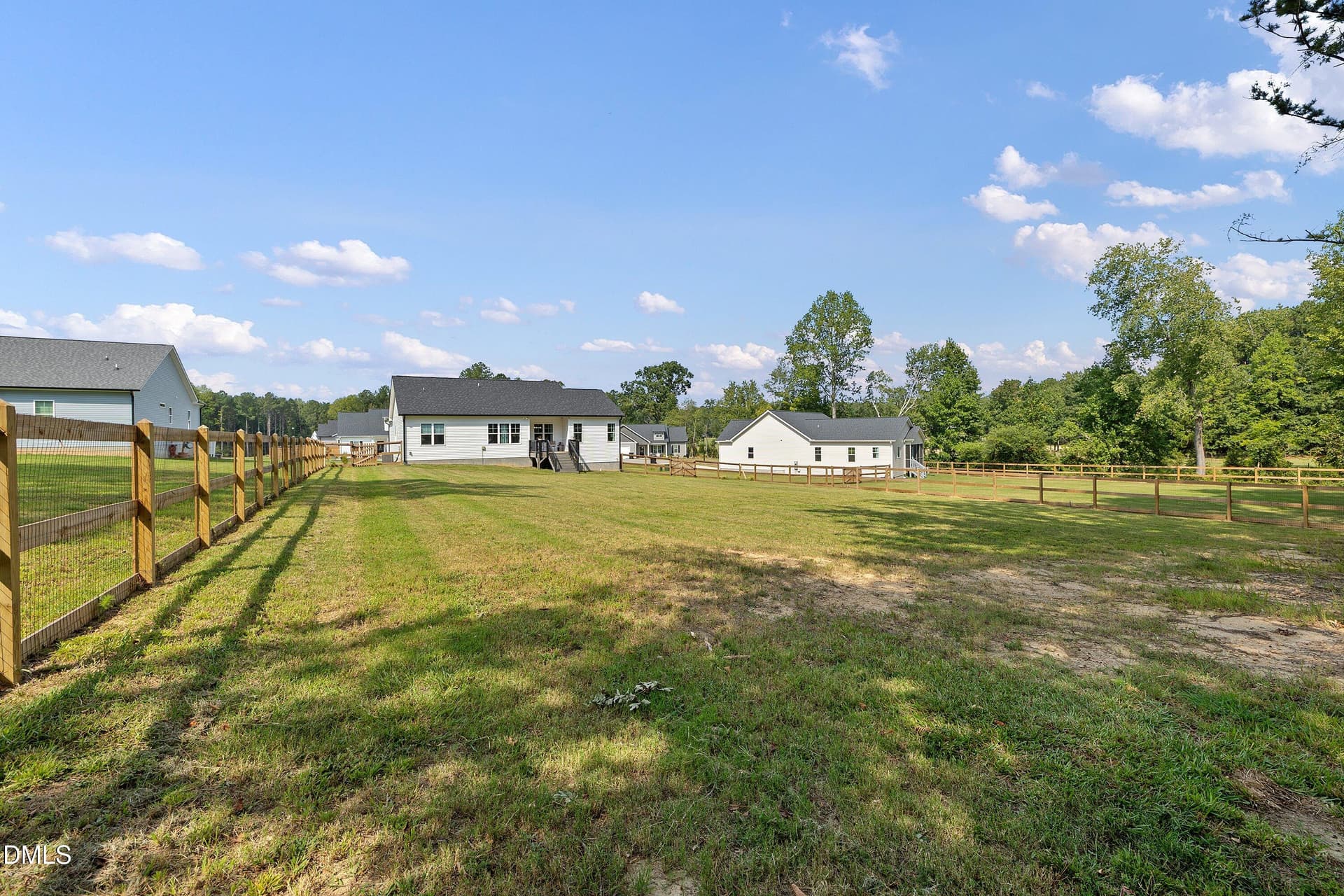 38-240 Sourgum Ct_3969 - 240 Sourgum Court, Zebulon, NC 27597