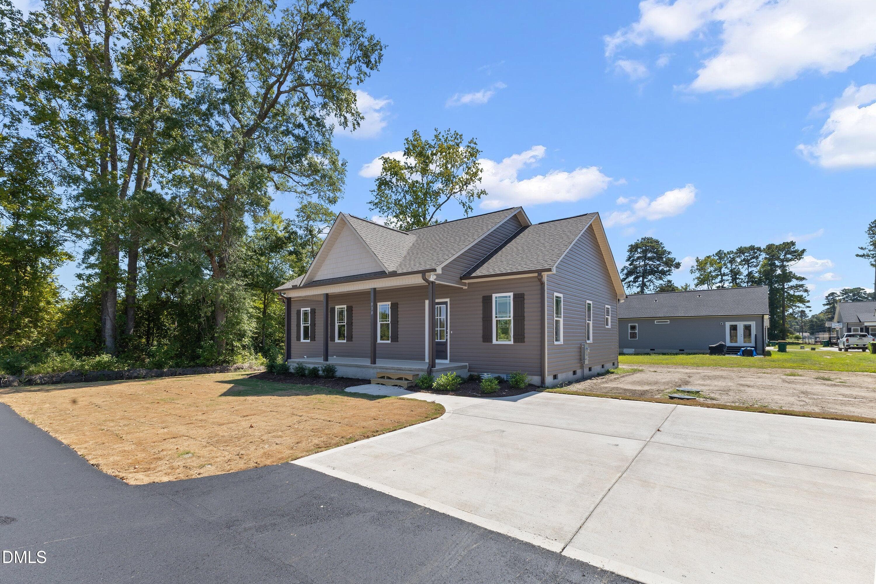 02-930 Micro Rd W_9215 - 930 Micro Road W, Selma, NC 27576