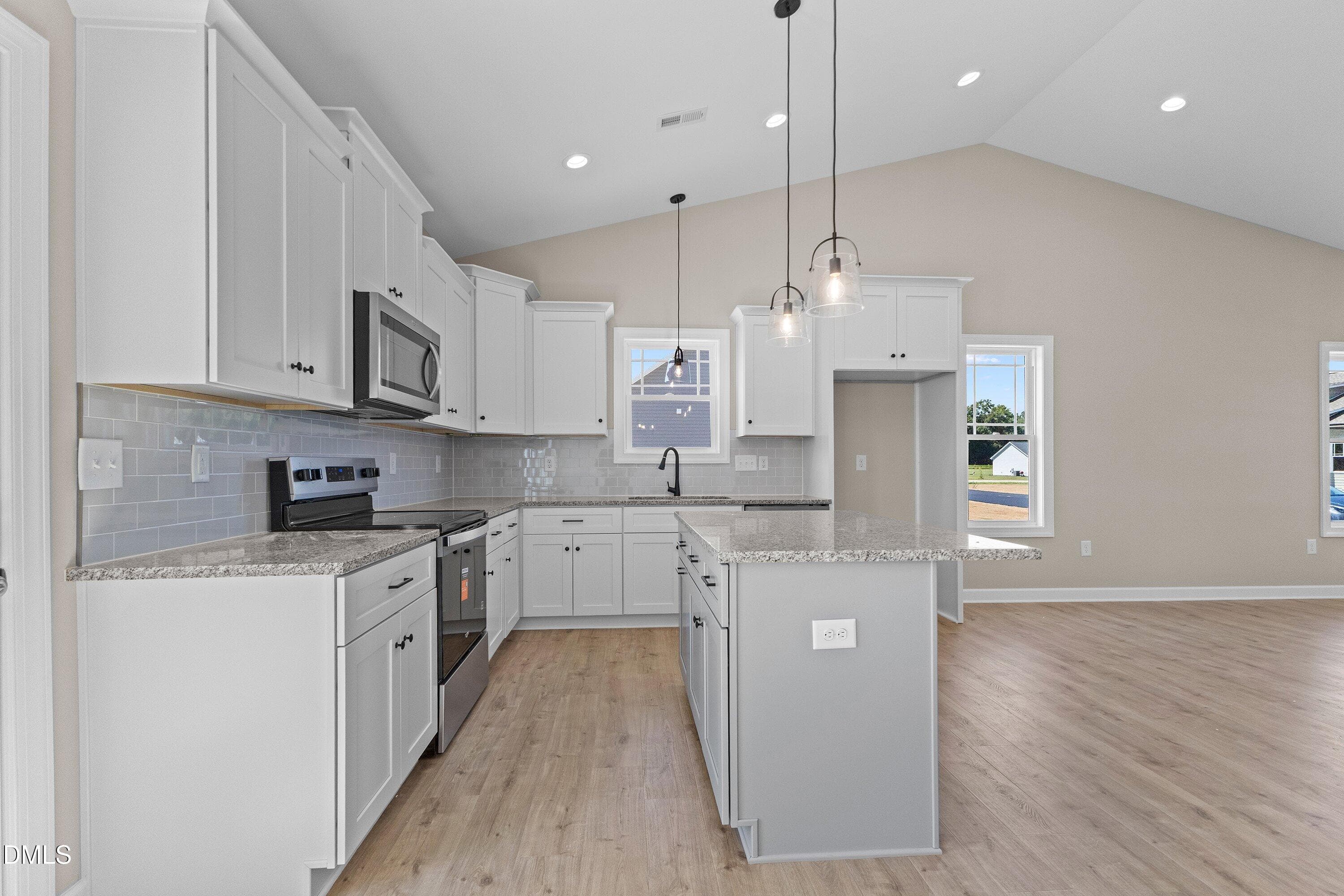 11-930 Micro Rd W_9258 - 930 Micro Road W, Selma, NC 27576