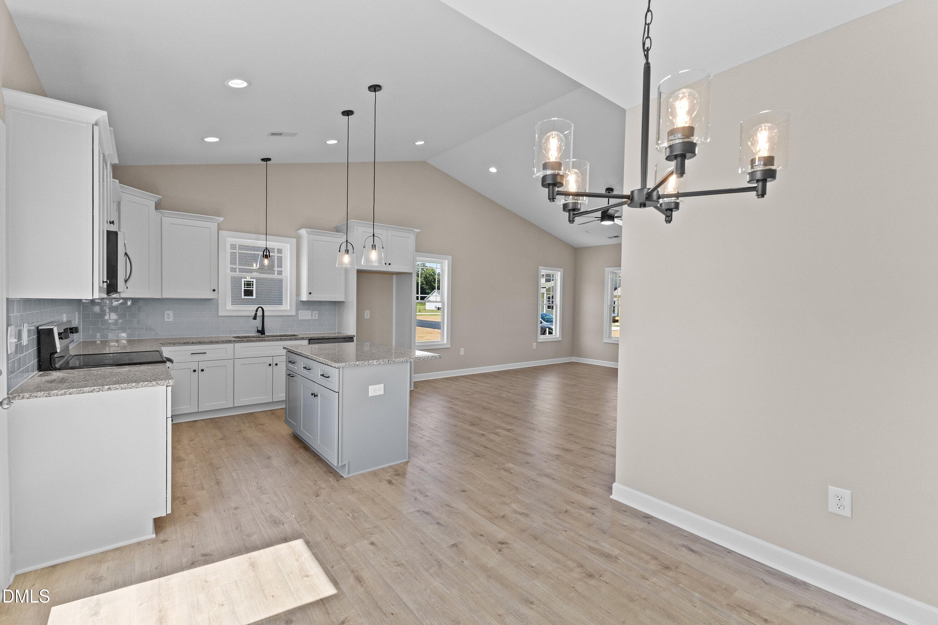 17-930 Micro Rd W_9288 - 930 Micro Road W, Selma, NC 27576