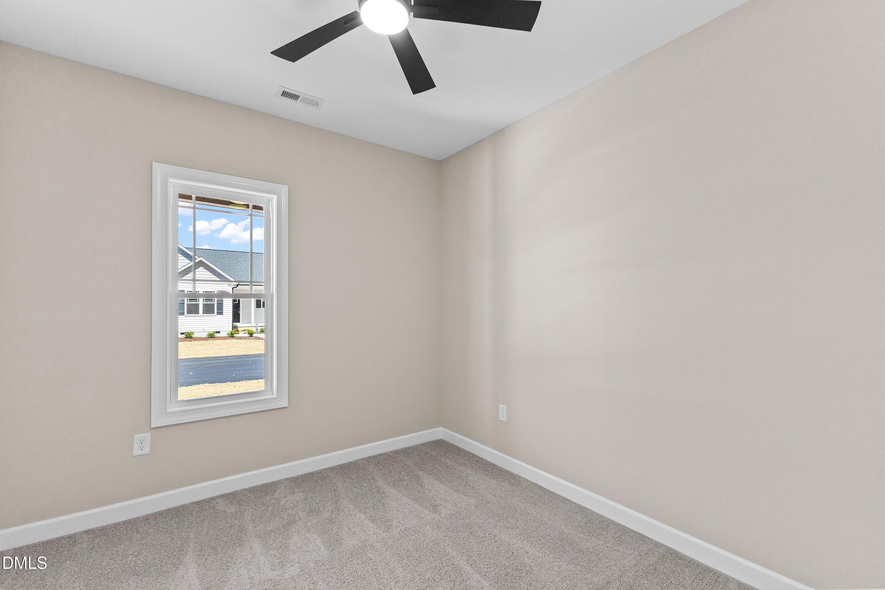 18-930 Micro Rd W_9294 - 930 Micro Road W, Selma, NC 27576