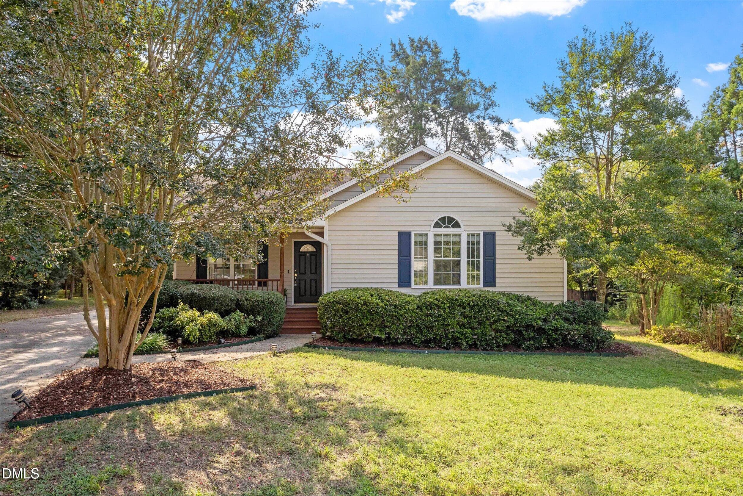 01-53 Grove Pointe [3413928]_09192026_02 - 53 Grove Point, Pittsboro, NC 27312