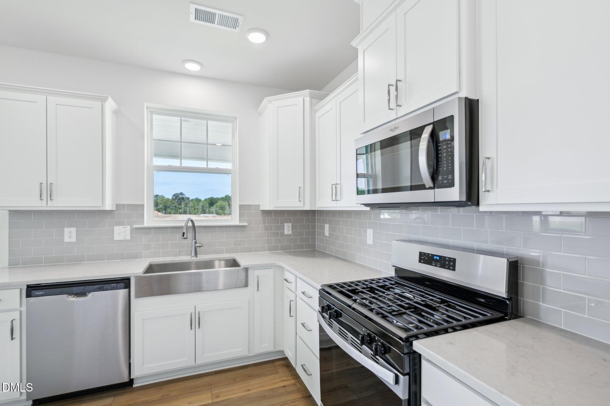 18-web-or-mls-Willow Cameron Wy-3004-016 - 1517 Briar Brook Lane, Zebulon, NC 27597