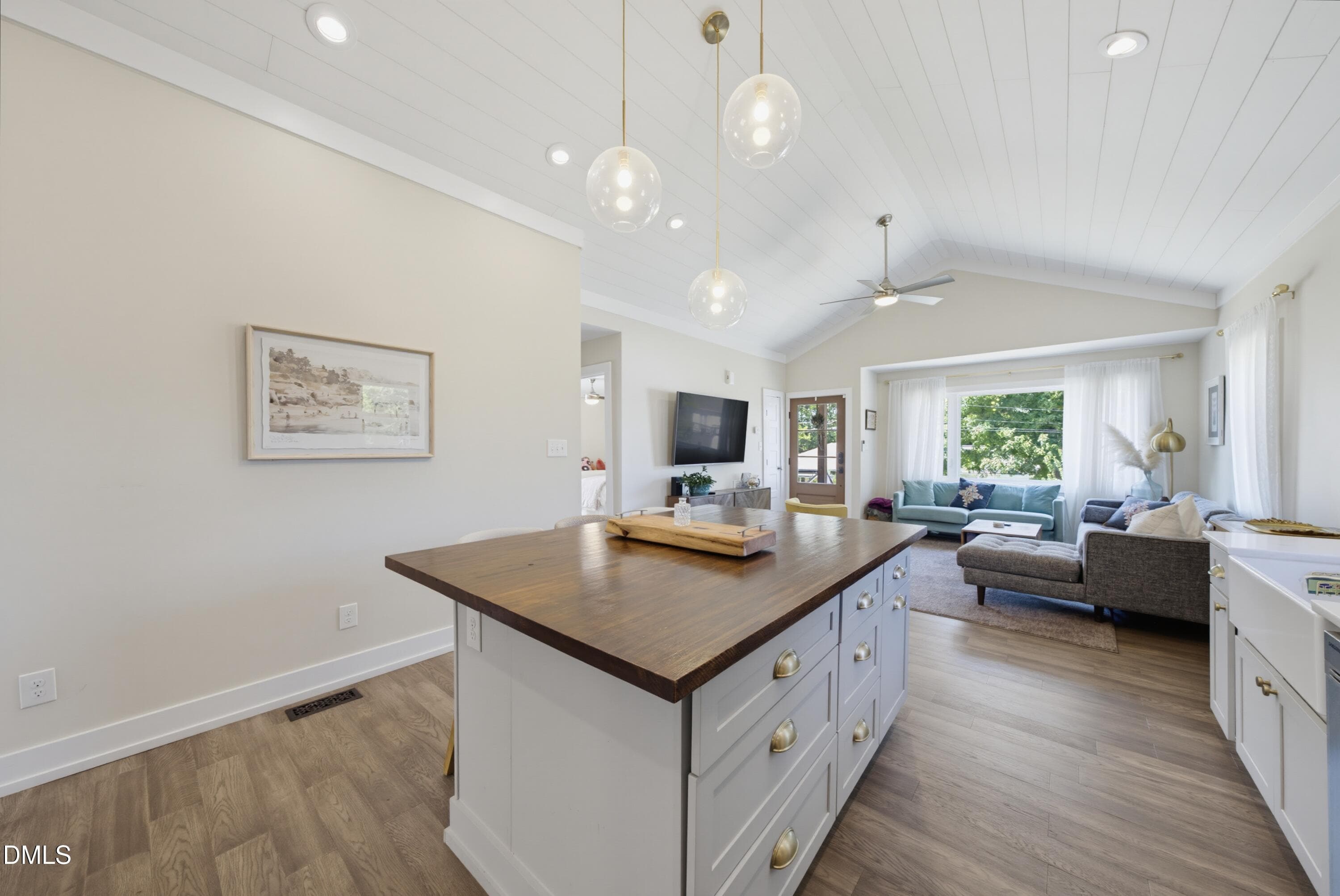 Kitchen - 601 Quarry Street, Raleigh, NC 27601