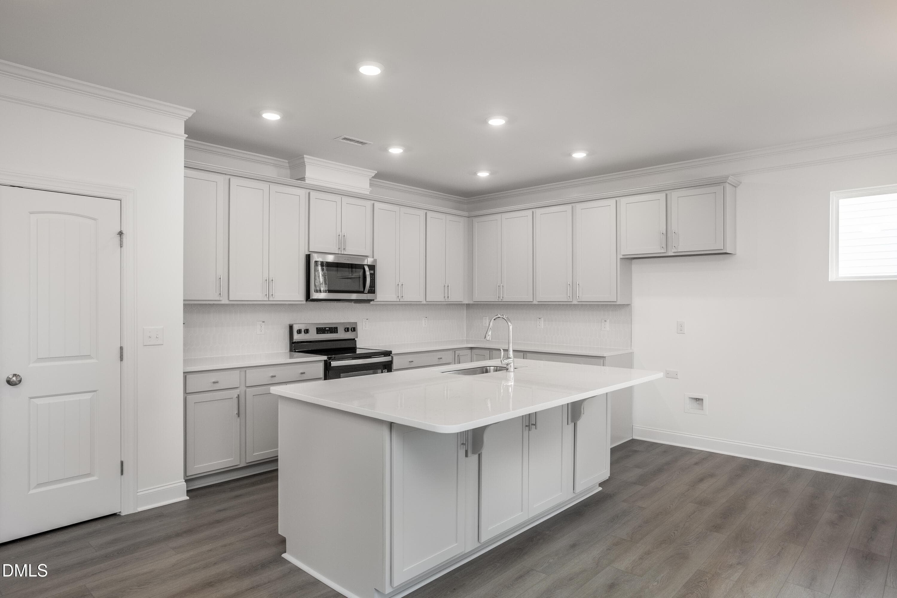 Kitchen - 576 Highview Drive, Benson, NC 27504
