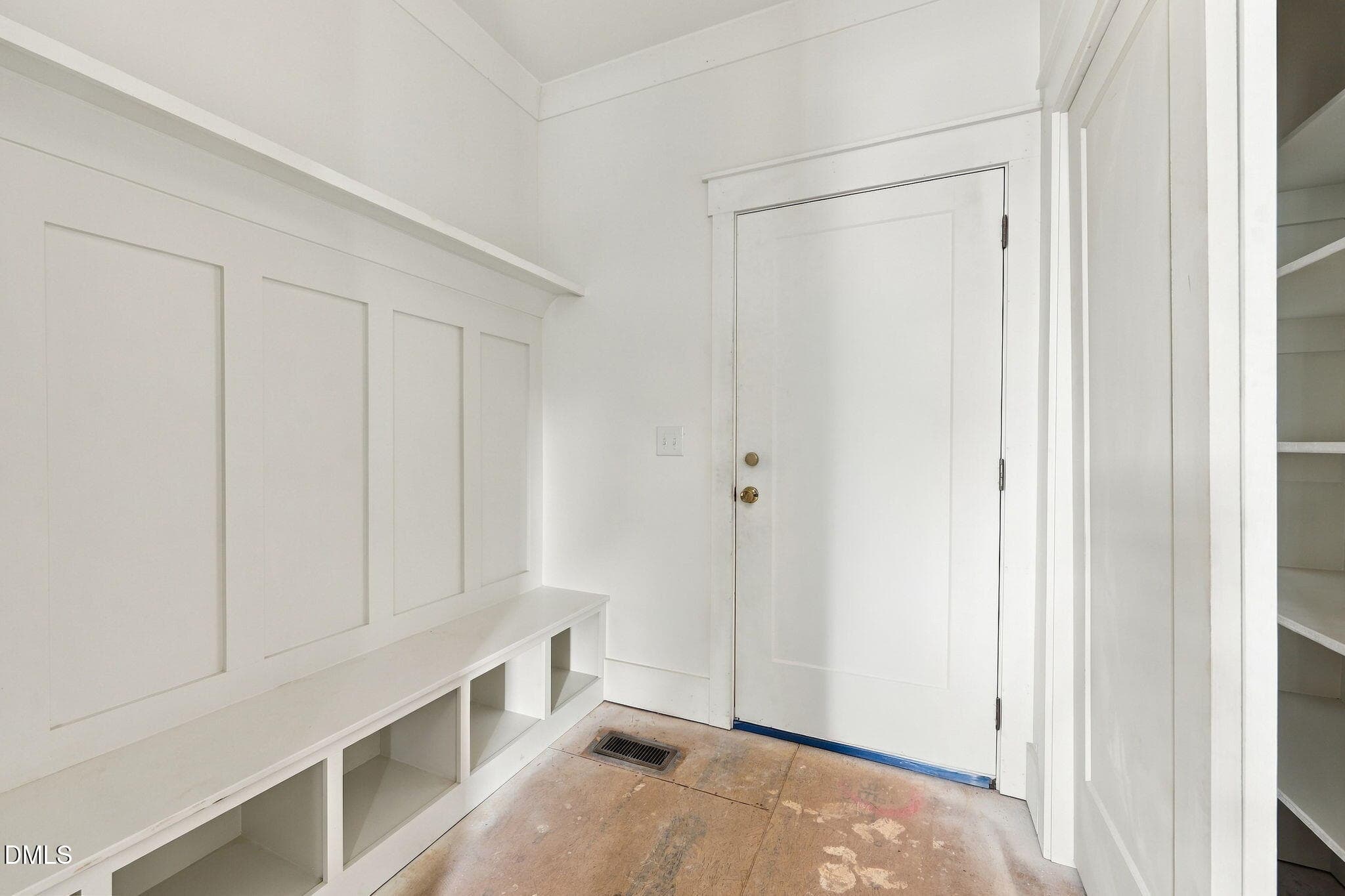13-web-or-mls-IMG_0111_Edit - 814 E Davie Street, Raleigh, NC 27601