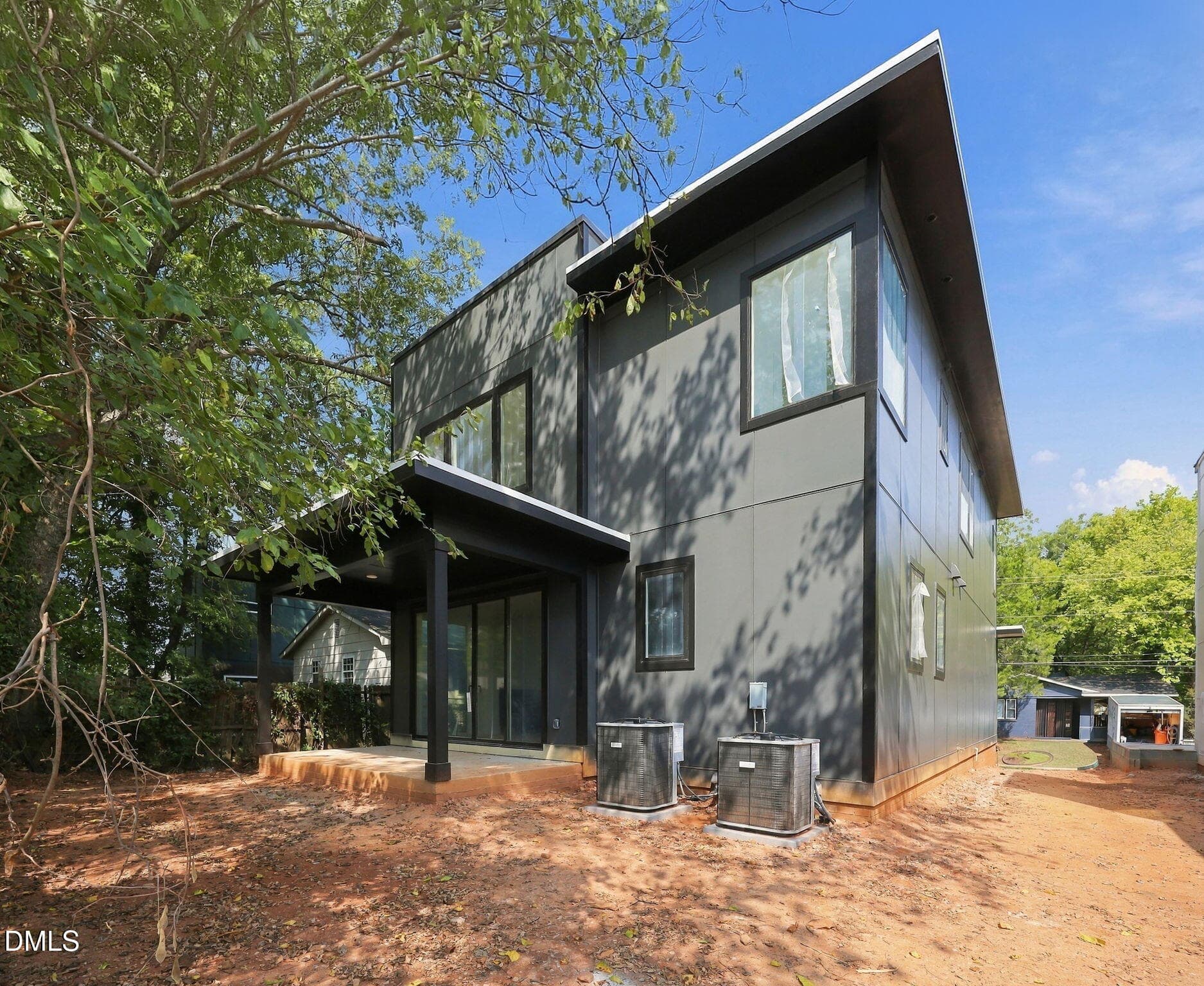 37-web-or-mls-IMG_0184_1_Edit - 814 E Davie Street, Raleigh, NC 27601