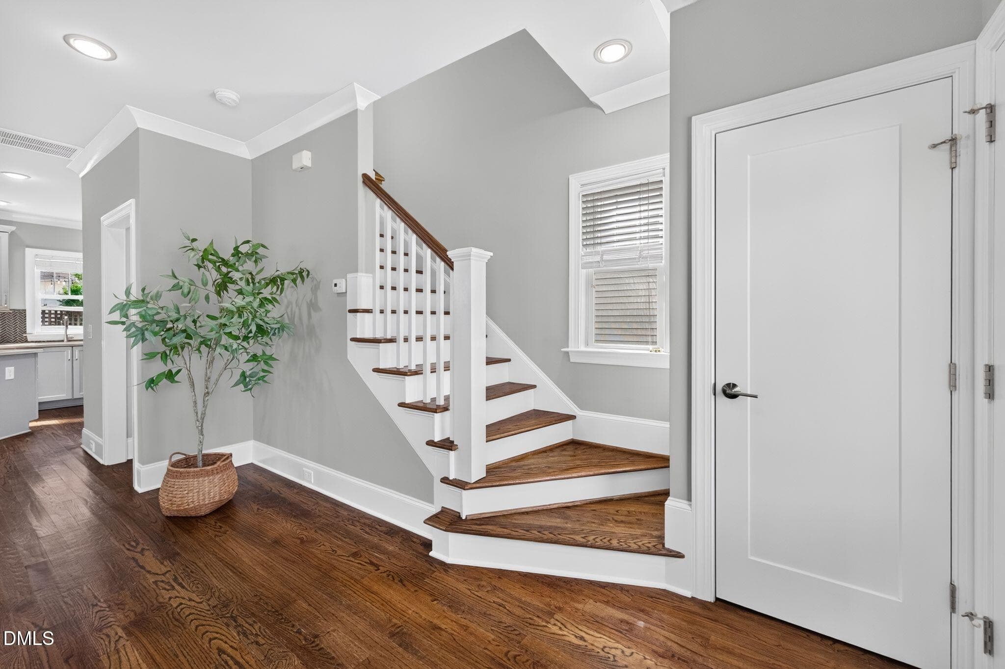 51_DSC_2232 - 207 Camden Street, Raleigh, NC 27601