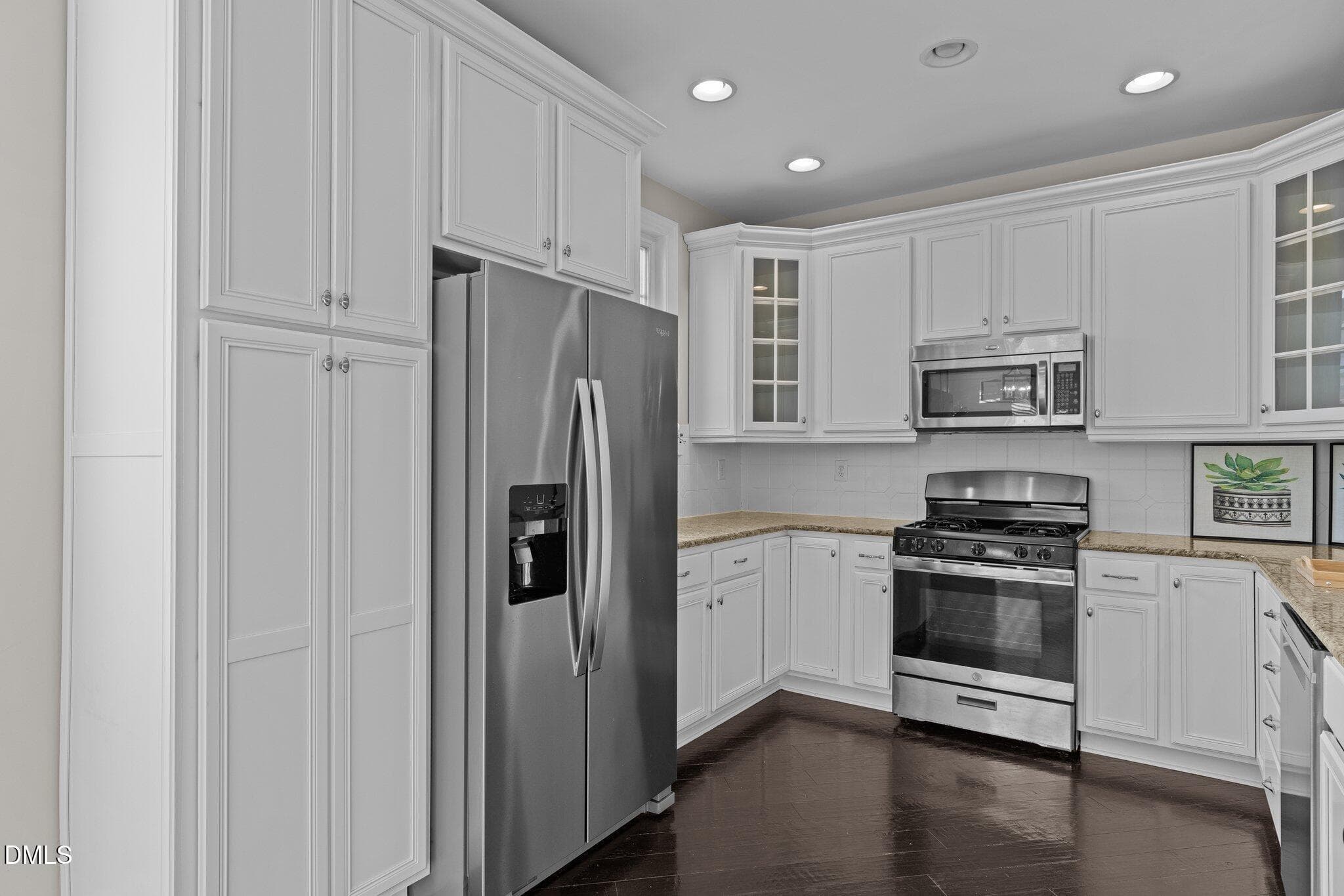 14_beyc6a7b5ad536148 - 10410 Sablewood Drive 111, Raleigh, NC 27617