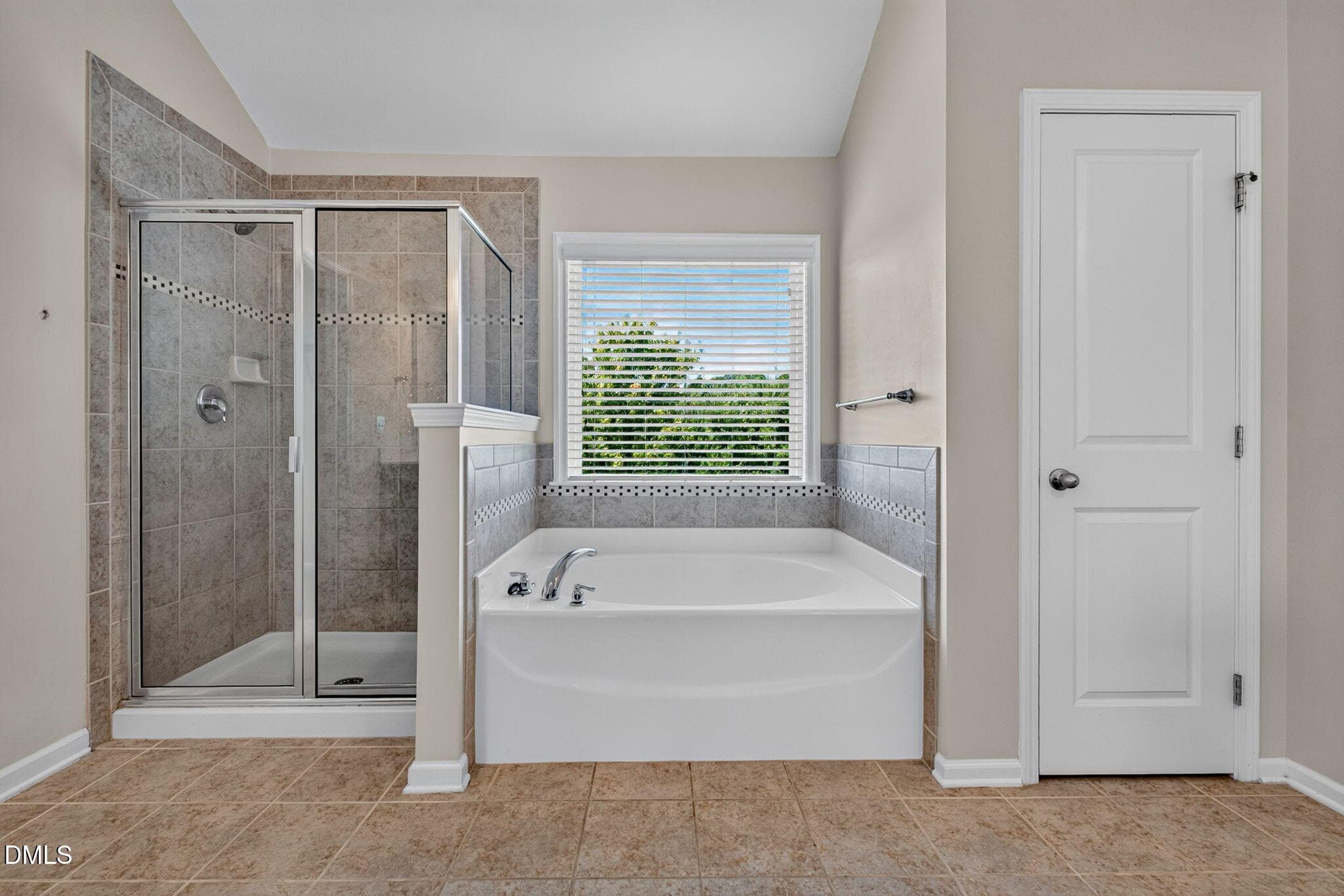 31-web-or-mls-122 Windrush Lane - 31 - 122 Windrush Lane, Durham, NC 27703