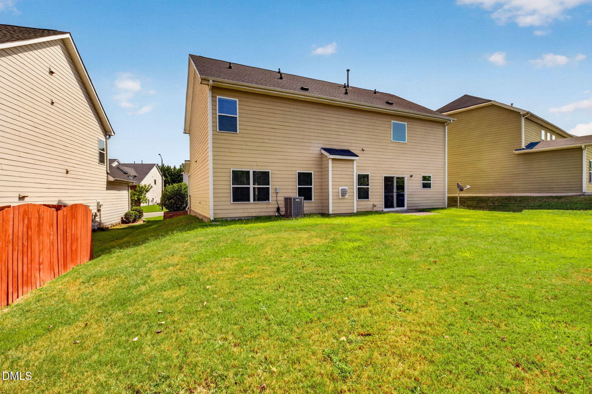 51-web-or-mls-122 Windrush Lane - 51 - 122 Windrush Lane, Durham, NC 27703