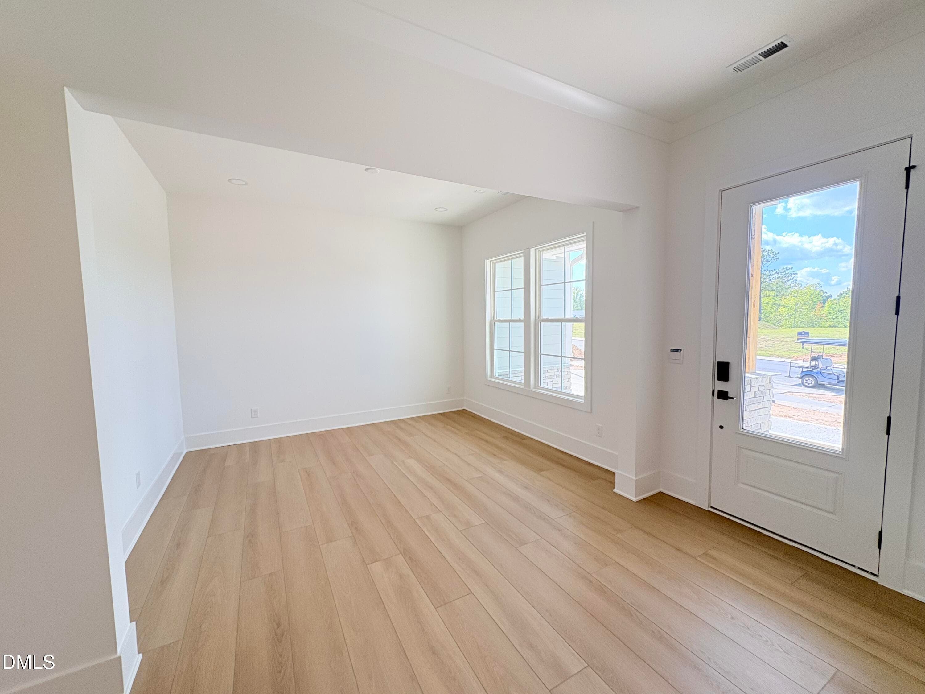 Flex room - 2417 Gracemount Drive 239, Raleigh, NC 27610