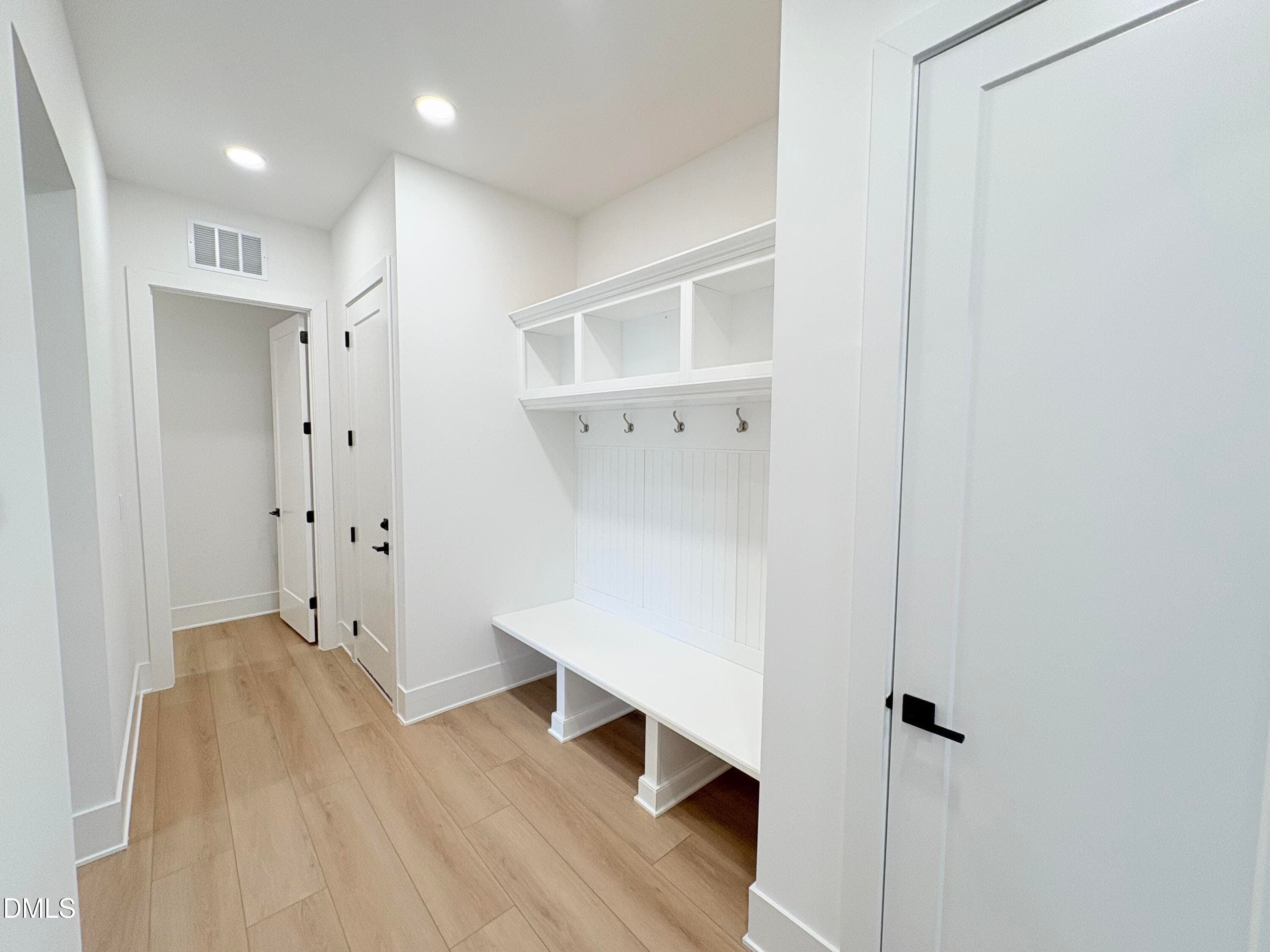 Cubbies - 2417 Gracemount Drive 239, Raleigh, NC 27610