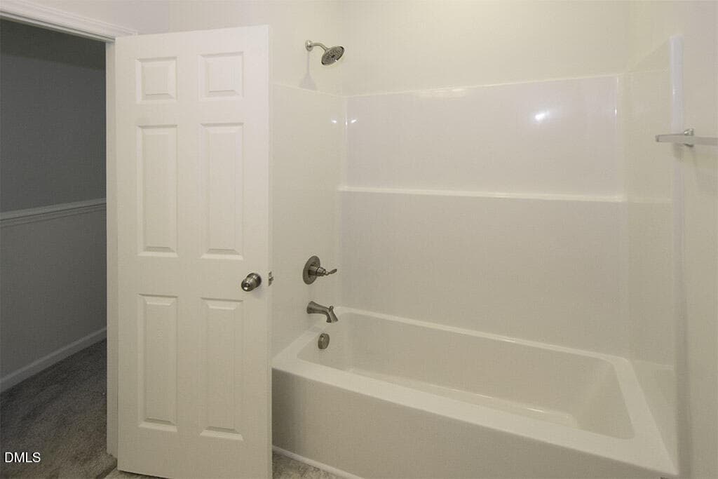 Bath 2 Shower-Tub - 3439 Littlefield Way, Greensboro, NC 27405