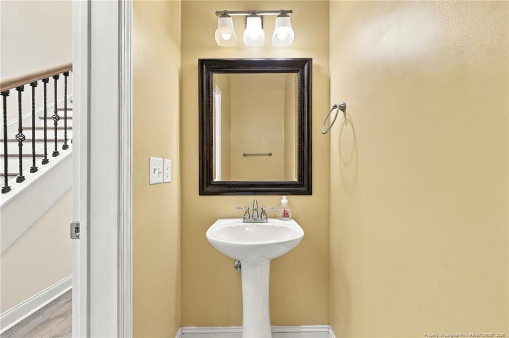 First Floor Guest Bath - 265 Dewey Drive, Vass, NC 28315