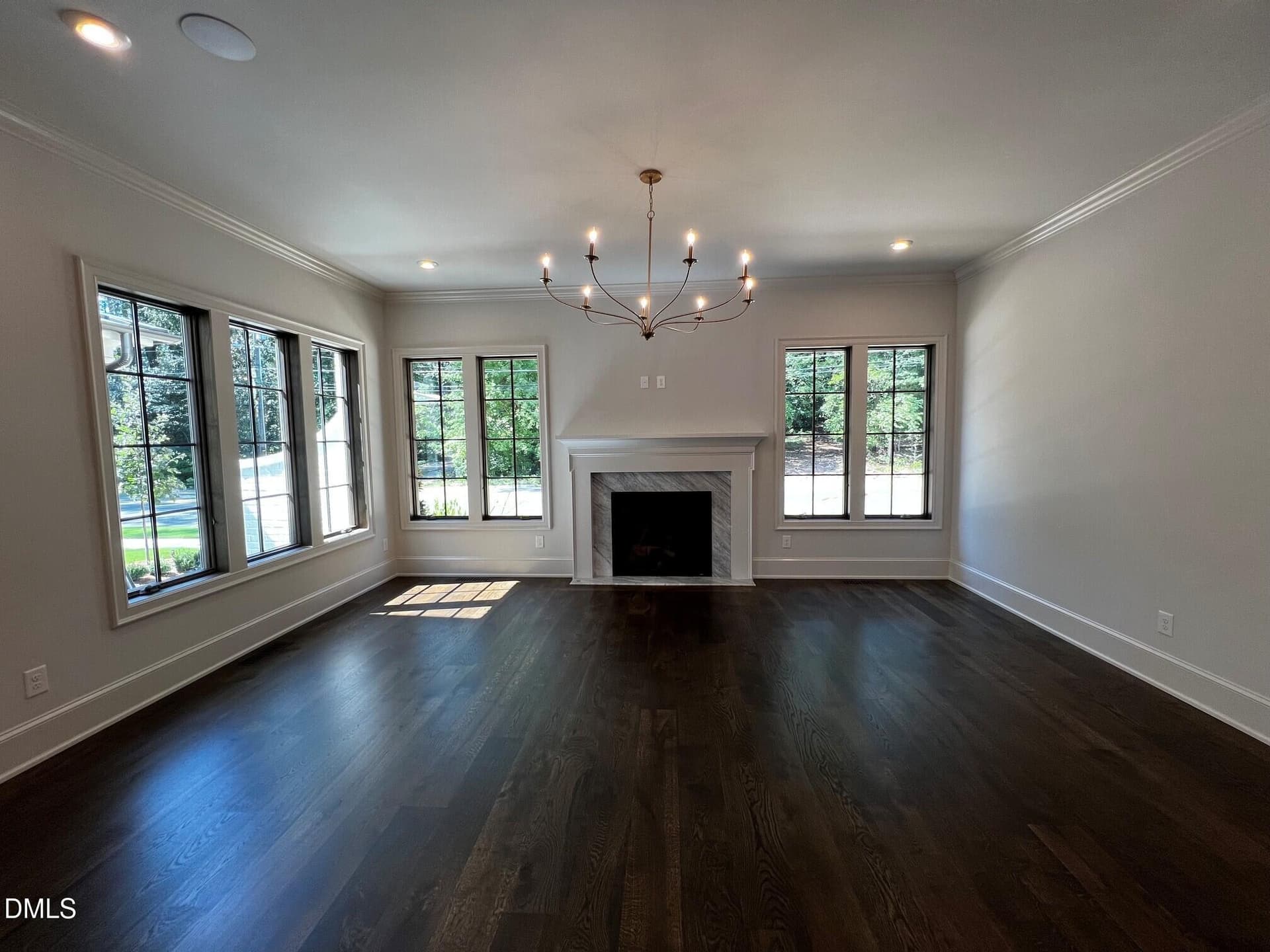 family room - 1324 Eldon Circle, Durham, NC 27707