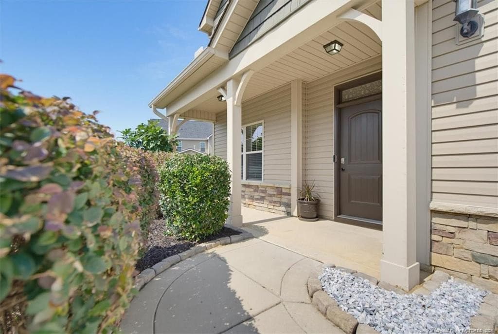 Photo 4 - 852 Bellingham Way, Fayetteville, NC 28312