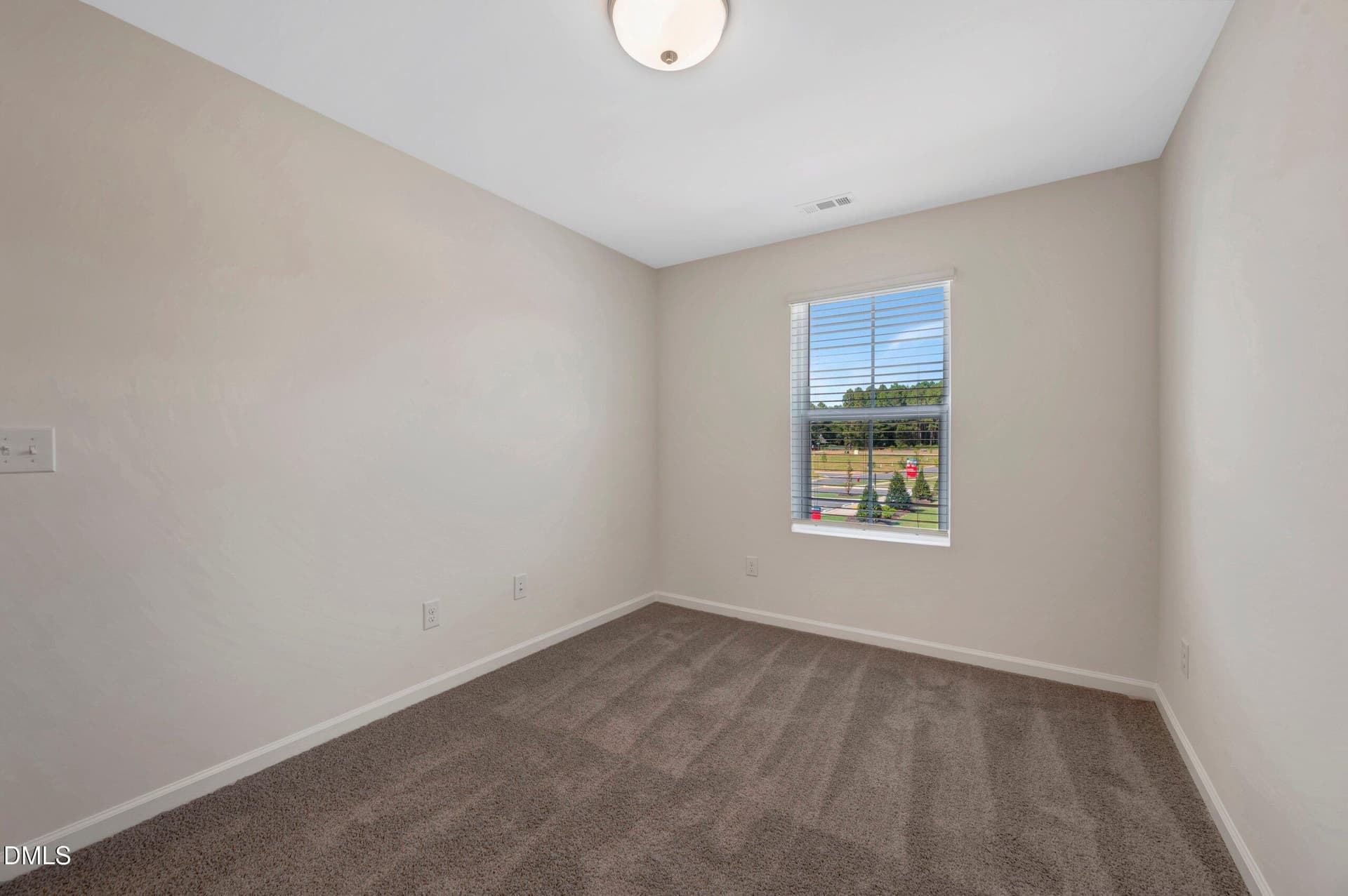 L12-HDR031 - 5102 Silver Brook Road, Durham, NC 27703