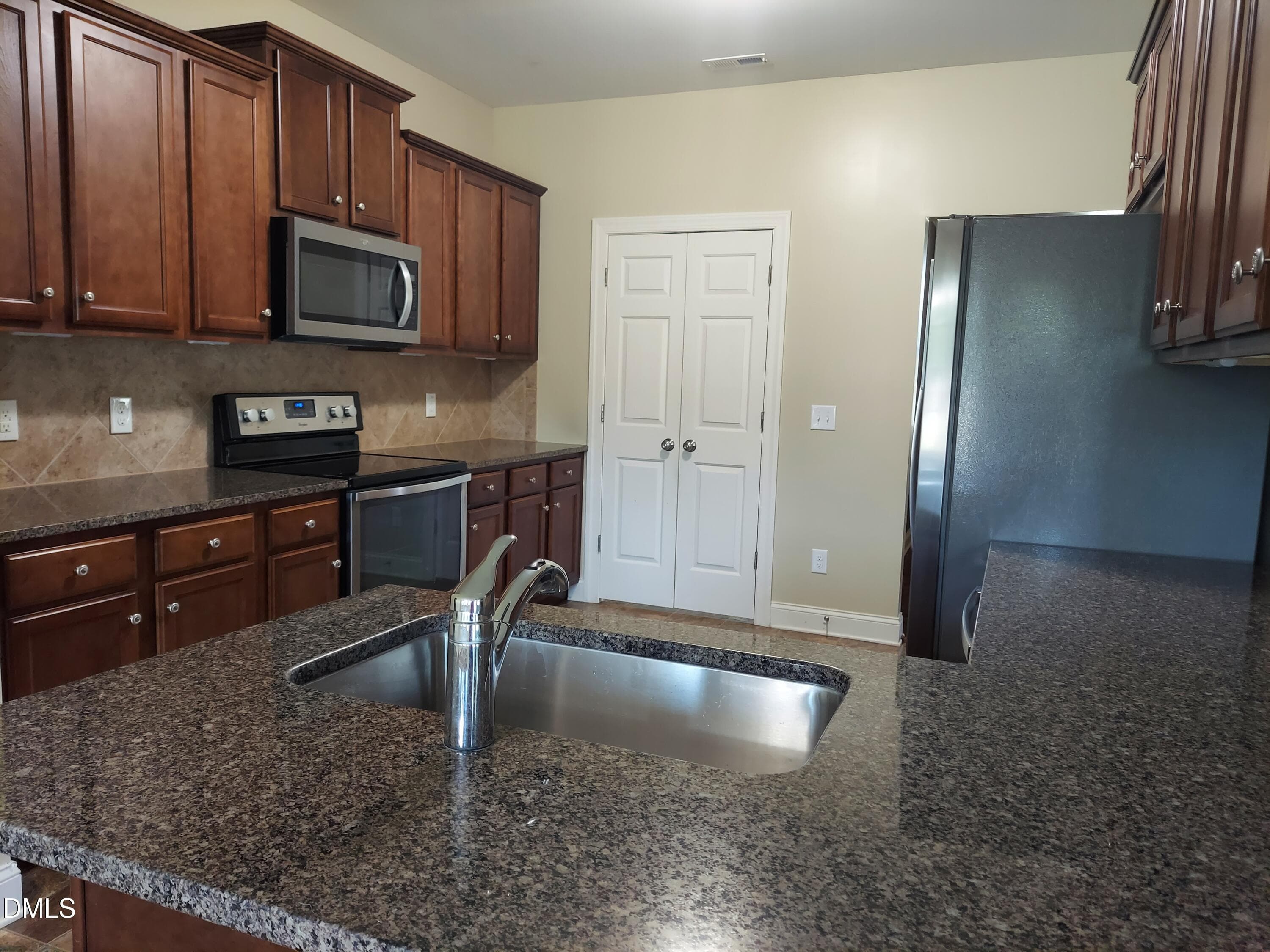 20260825_111822 - 5 Seahorse Court, Benson, NC 27504