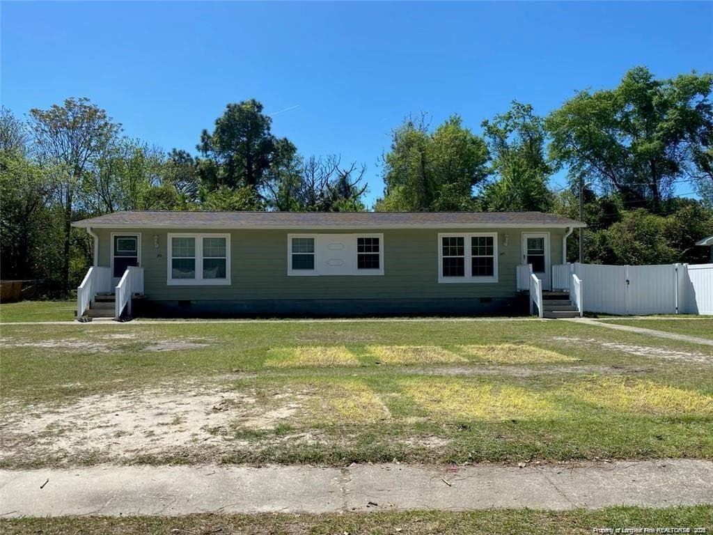 337 D Street 339-343, Spring Lake, NC 28390