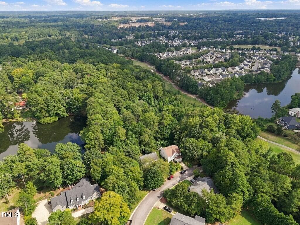 14-web-or-mls-DJI_20260918145233_0788_D - 4912 Fly Way Drive, Raleigh, NC 27604