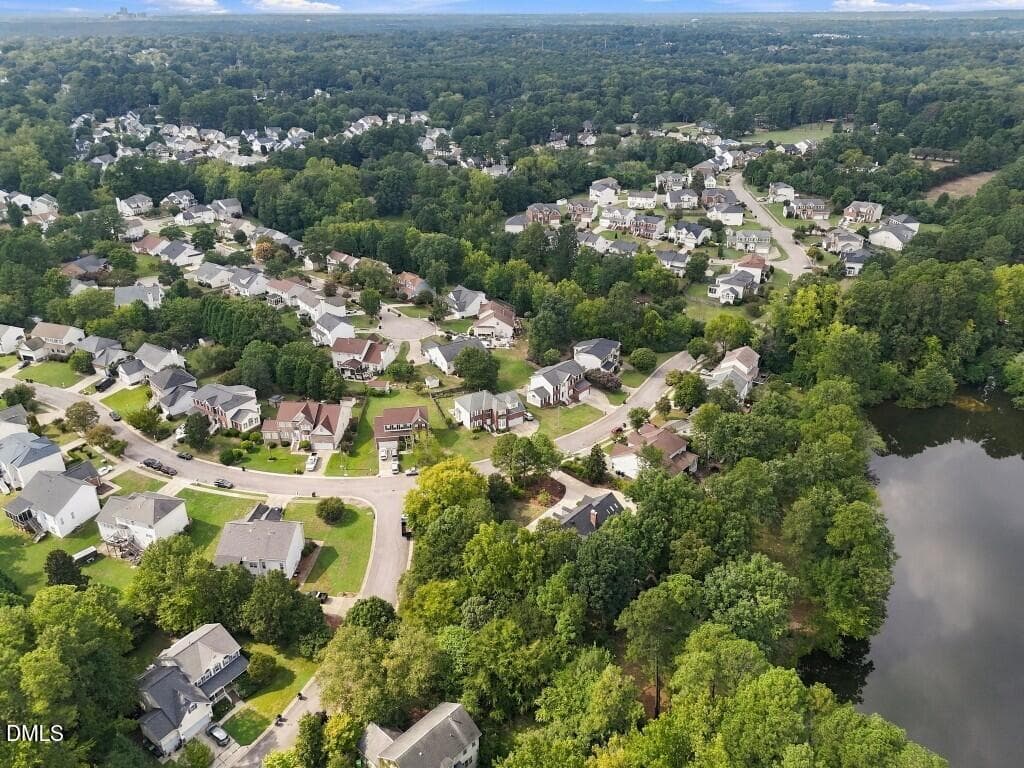 15-web-or-mls-DJI_20260918145333_0789_D - 4912 Fly Way Drive, Raleigh, NC 27604