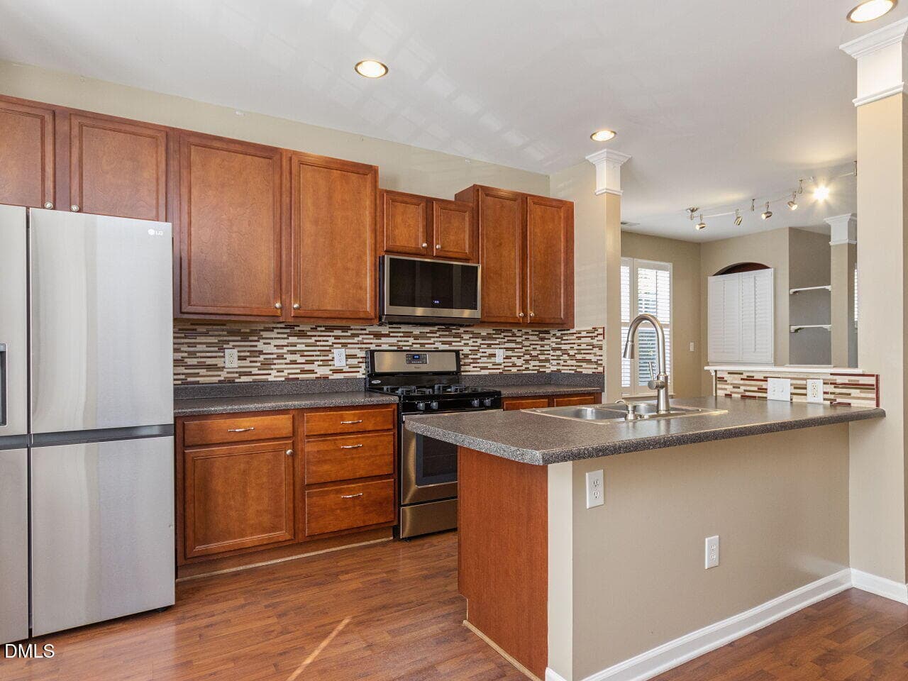 009-1280x960-photo - 8450 Central Drive, Raleigh, NC 27613