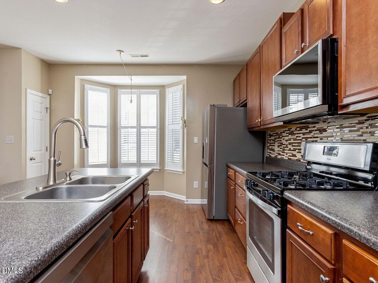010-1280x960-photo - 8450 Central Drive, Raleigh, NC 27613