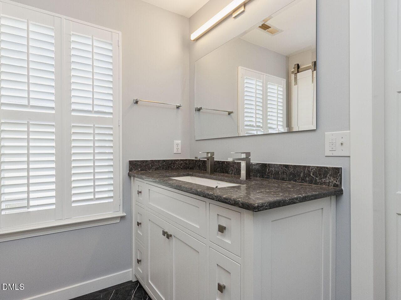 018-1280x960-photo - 8450 Central Drive, Raleigh, NC 27613
